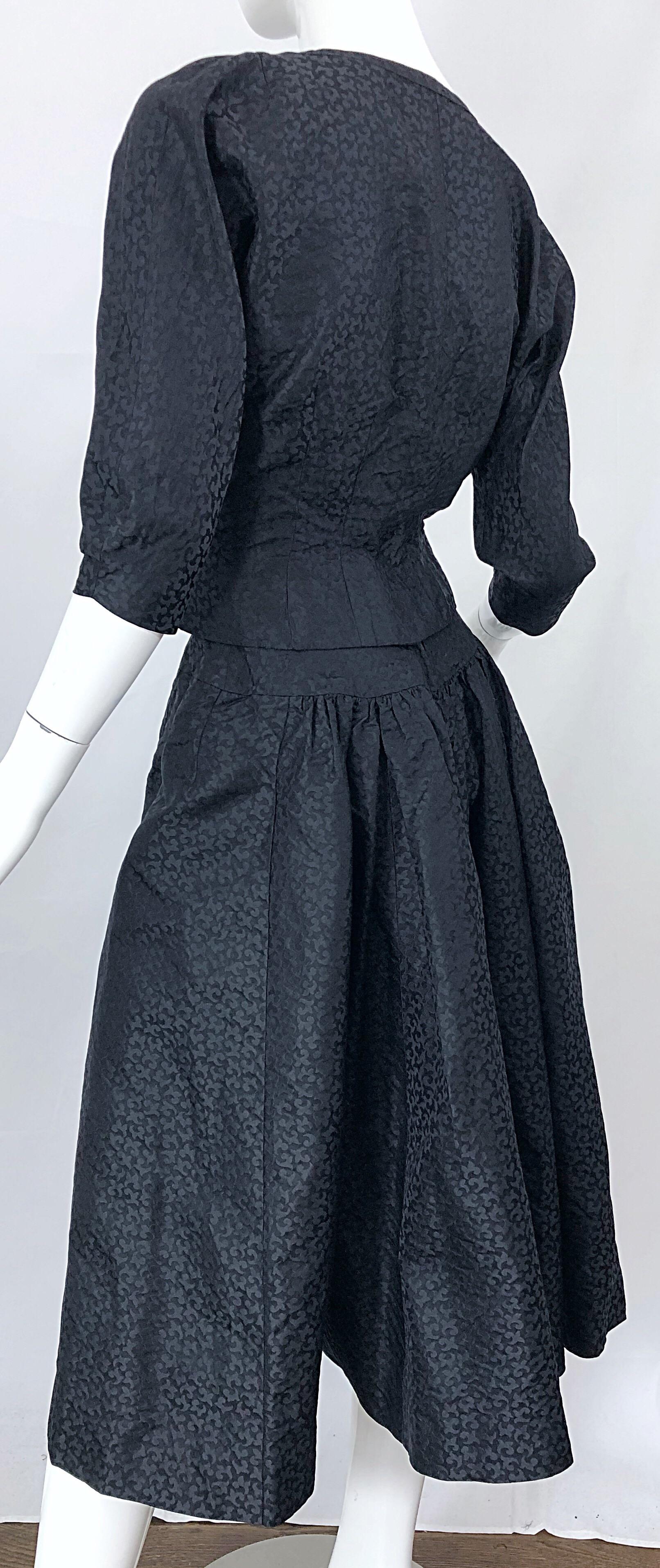 1950s Adele Simpson Black Silk Two Piece Fit n' Flare Vintage 50s Dress Set Suit For Sale 2