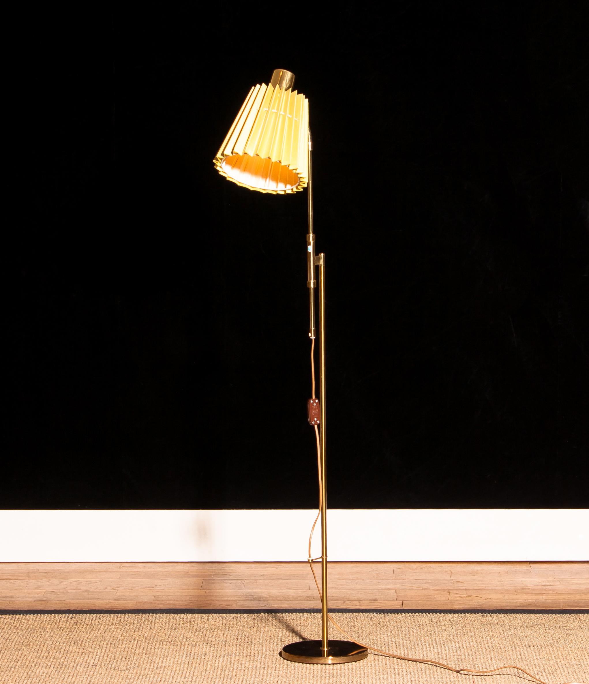 1950s, Adjustable Brass Floor Lamp by Möllers Armaturfabrik, Sweden 2