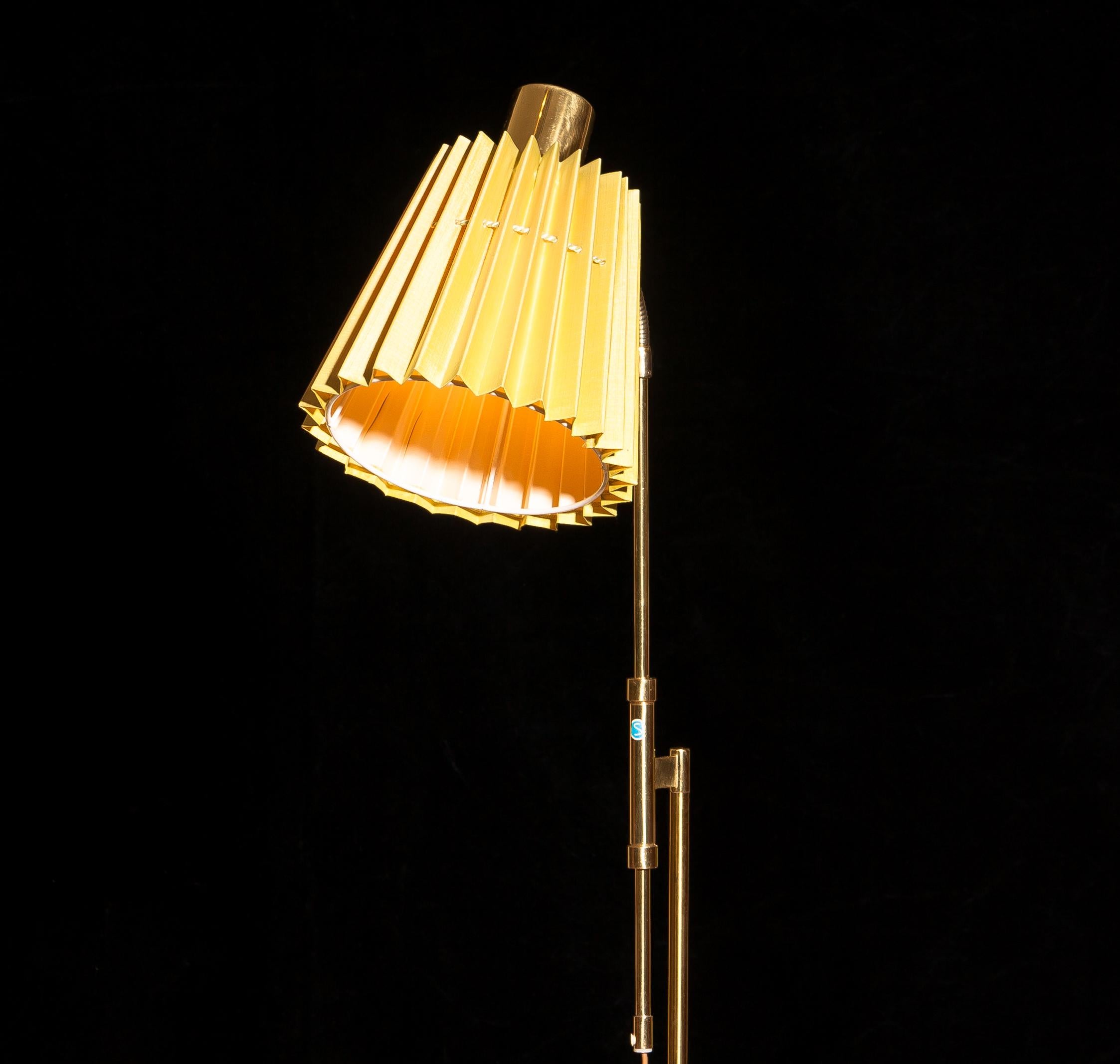 1950s, Adjustable Brass Floor Lamp by Möllers Armaturfabrik, Sweden 3