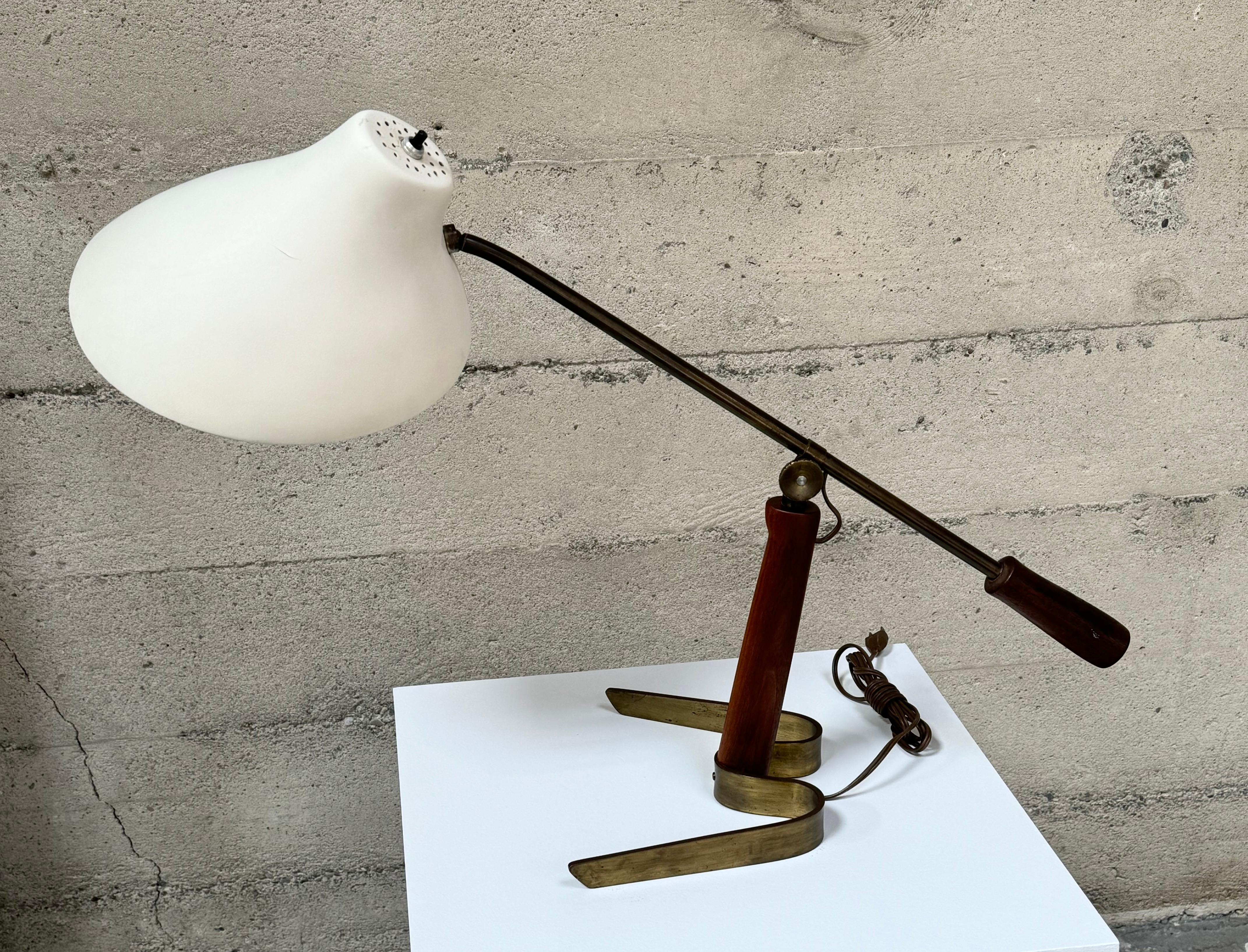 20th Century 1950s Adjustable Dutch Table Lamp in Wood, Brass and Fiberglass