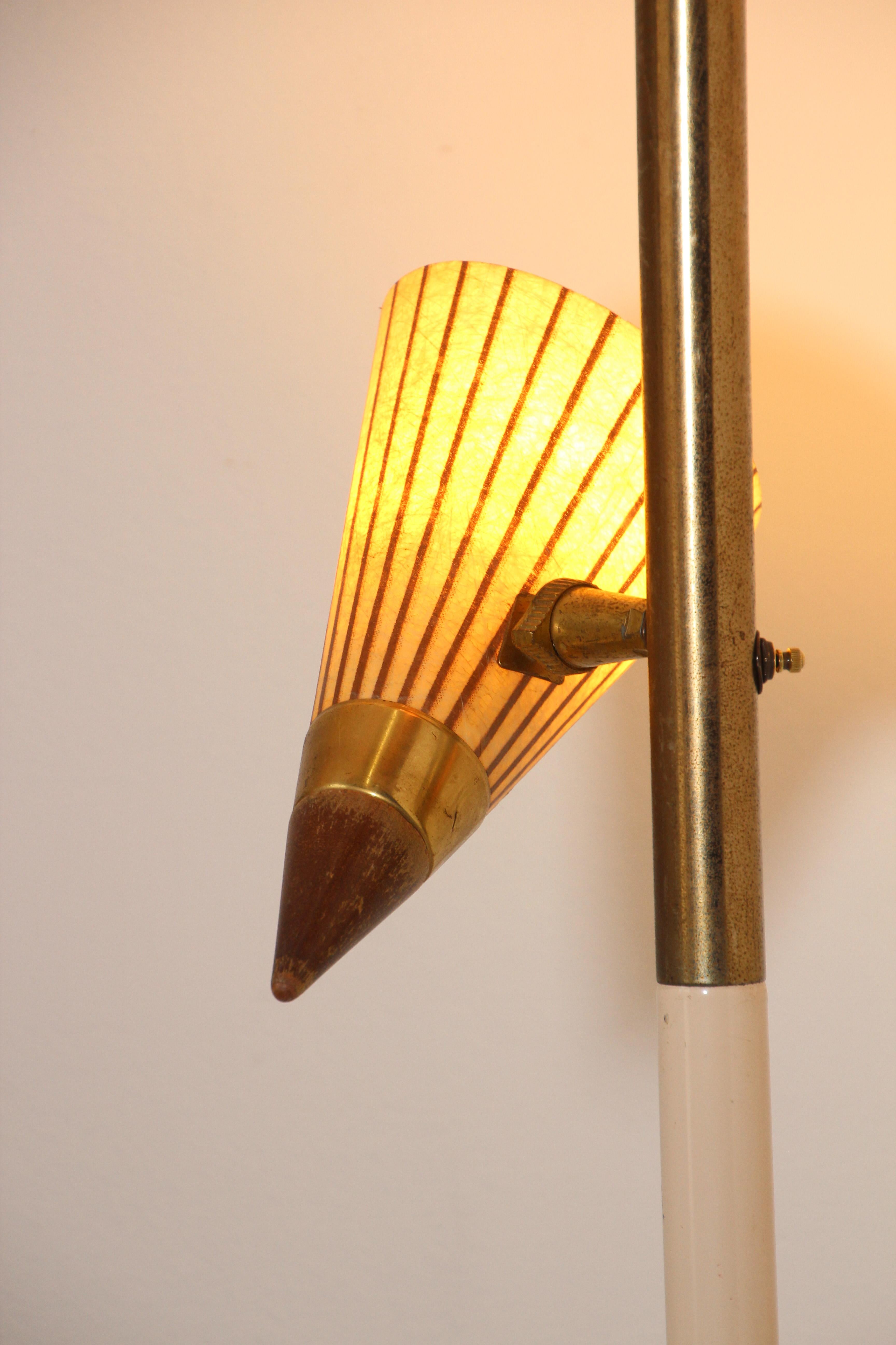 1950s Adjustable Vintage Three Shades Extension Pole Lamp by Gerald Thurston 7