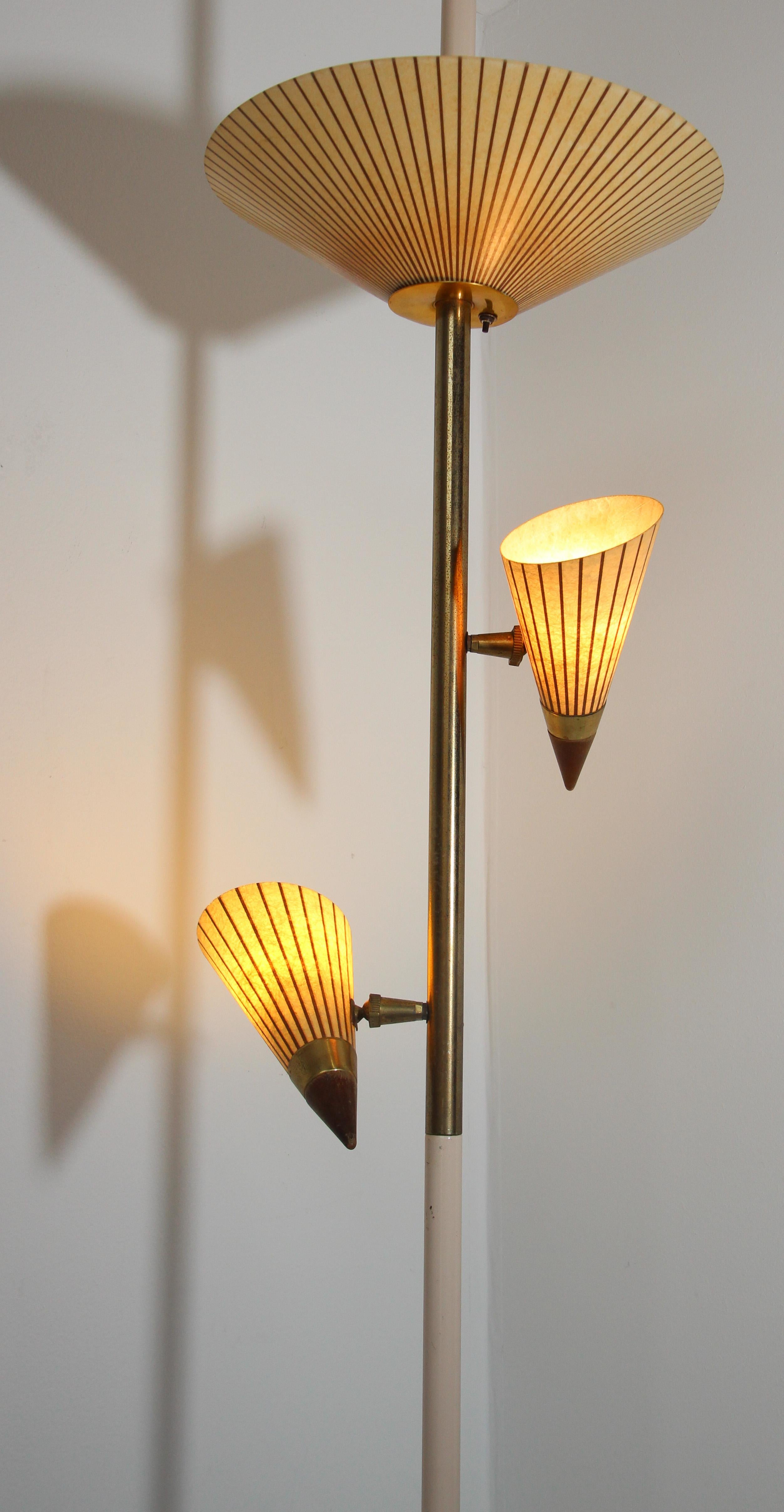 1950s Adjustable Vintage Three Shades Extension Pole Lamp by Gerald Thurston 10