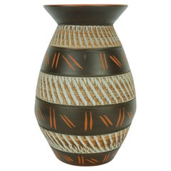 1950's akru keramik Mitte Jahrhundert VASE sgraffito Dekor Modell 10 30