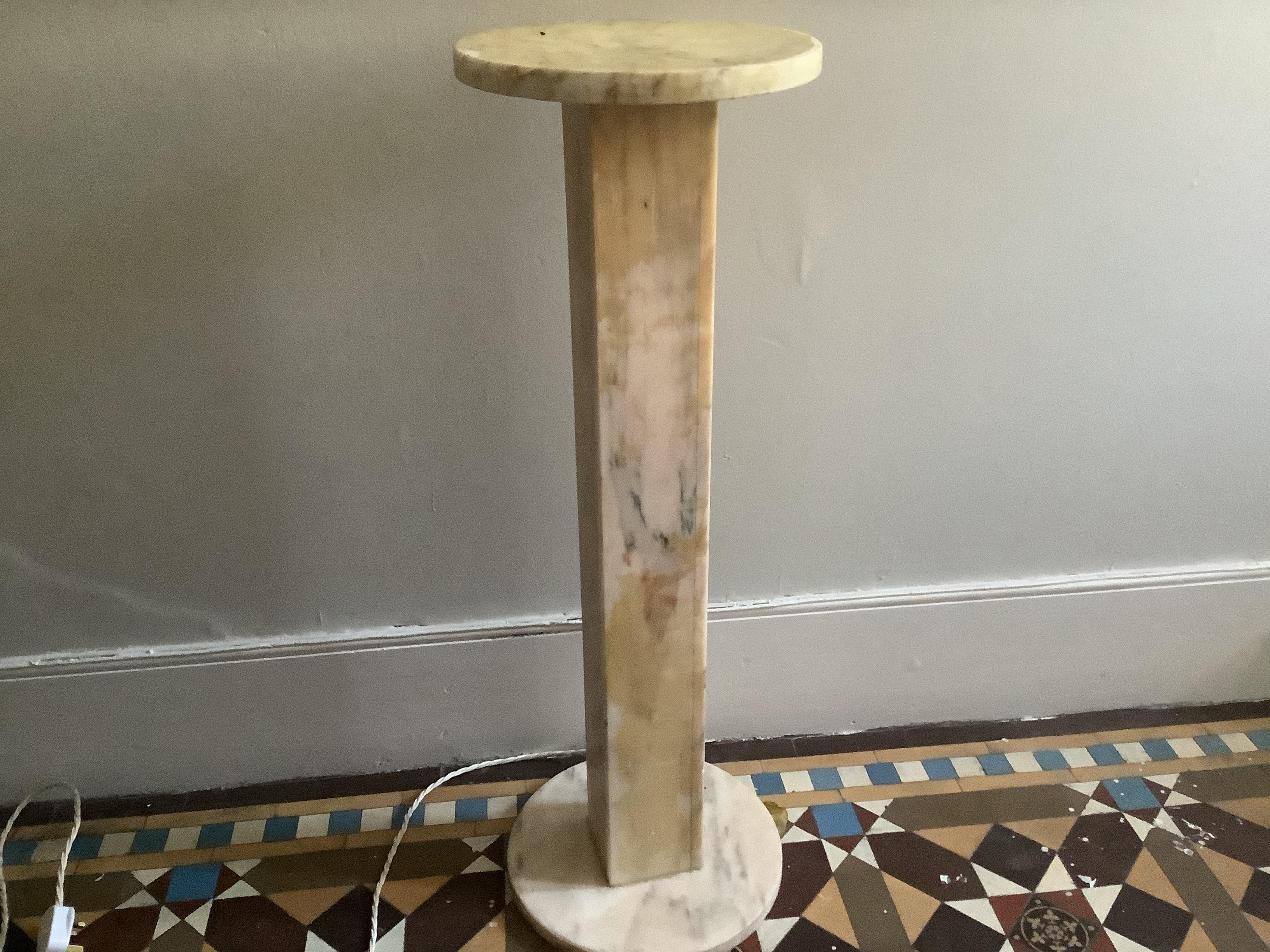 Italian 1950’s Alabaster Column Vintage Floor Lamp For Sale
