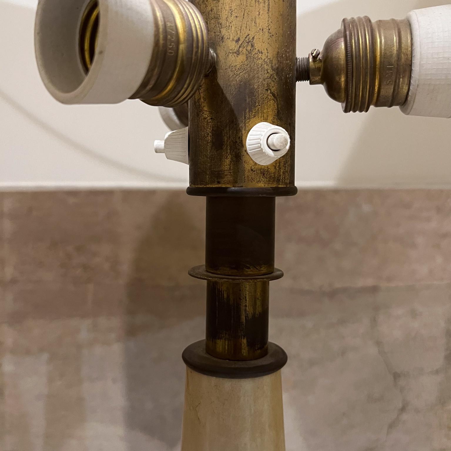 Aldo Lackierte Ziegenleder-Stehlampe, Bronze, Italien, 1950er Jahre 2