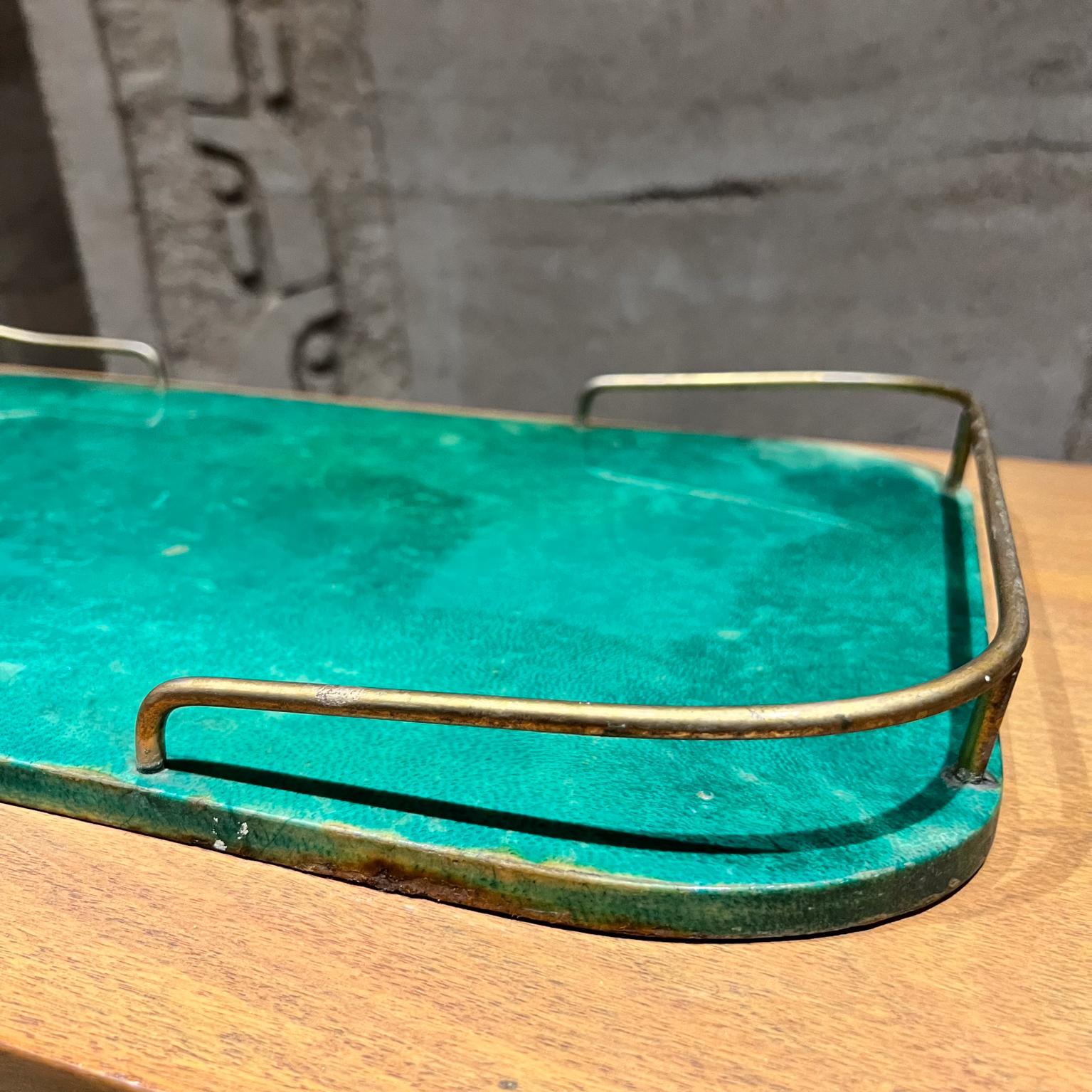 Vassoio da portata Greene & Greene di Aldo Tura del 1950 in pelle di capra laccata Milano In condizioni discrete in vendita a Chula Vista, CA