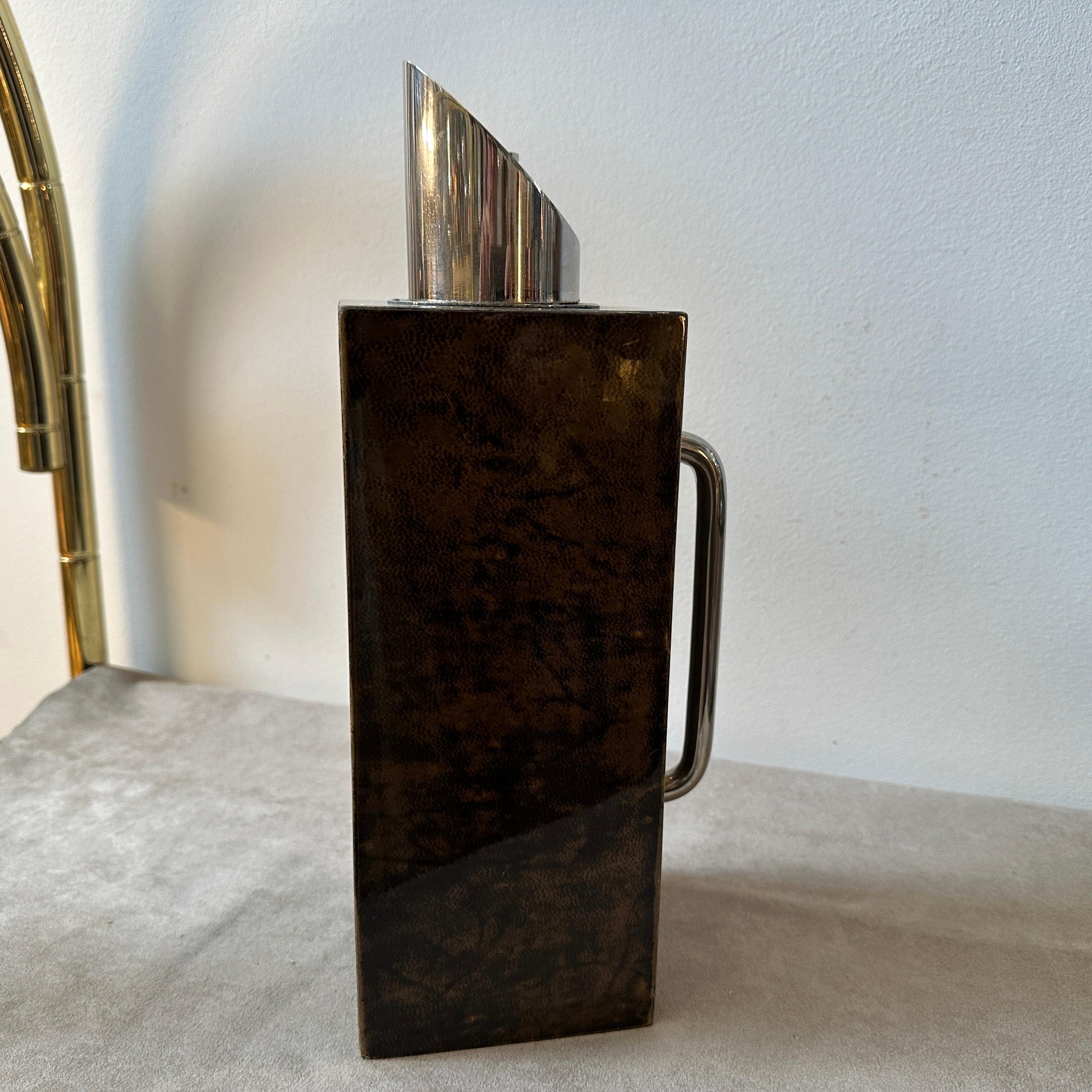 1950 Aldo Tura Mid-Century Modern Brown Goatkin and Silver Plate Square Carafe en vente 4