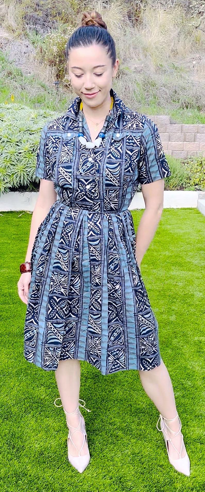 1950s Alfred Shaheen Surf n’ Sand Hand Printed Vintage Blue Cotton 50s Dress For Sale 9