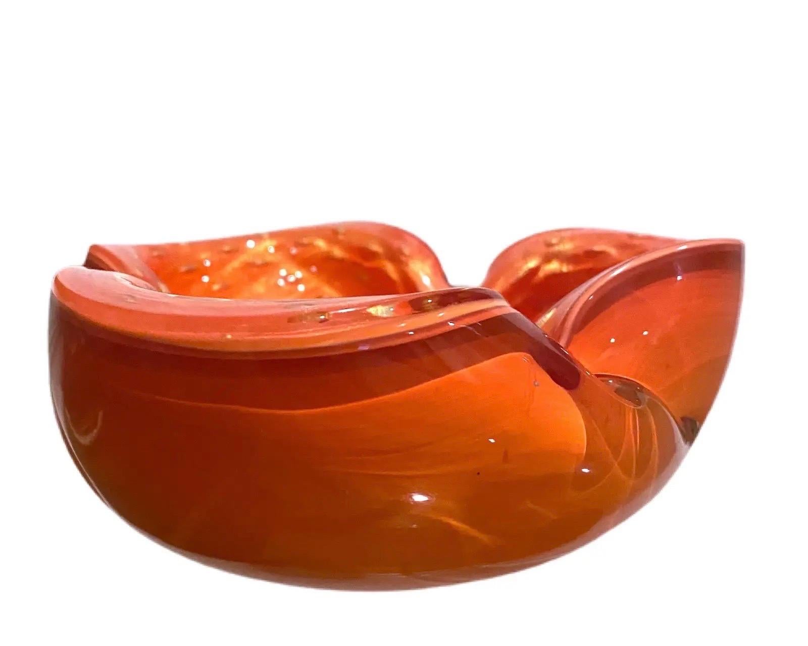 1950s Alfredo Barbini Murano Orange Cased Gold Flecks Bowl For Sale 2