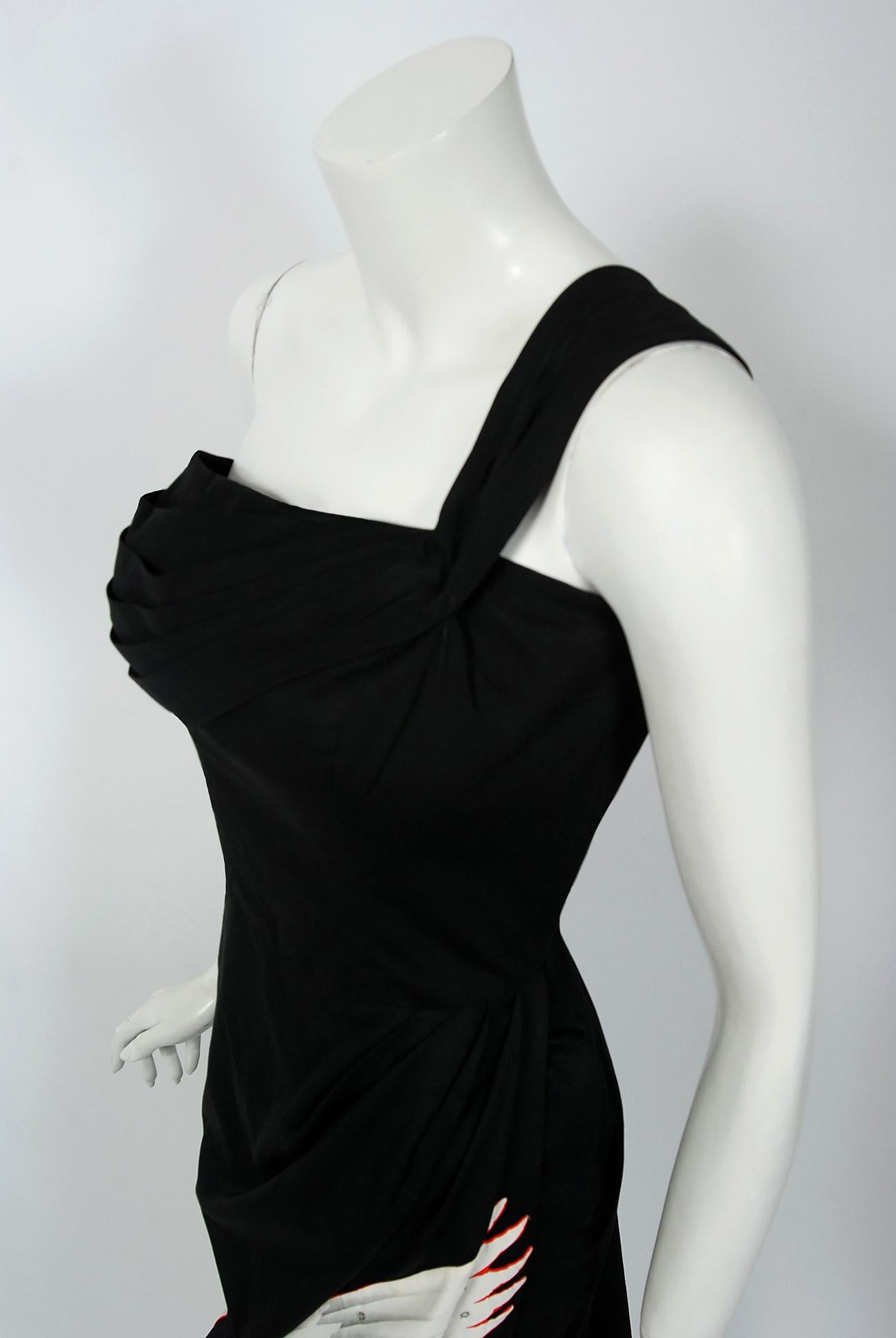 1950's Alix of Miami Crane Bird Novelty Applique Black Cotton One-Shoulder Dress In Good Condition In Beverly Hills, CA