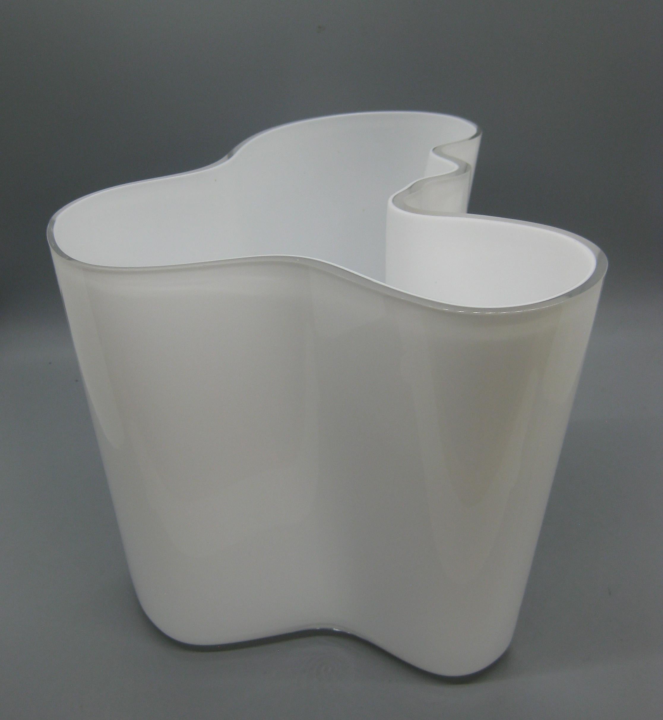 Vaso in vetro incamiciato bianco Alvar Aalto Iittala 