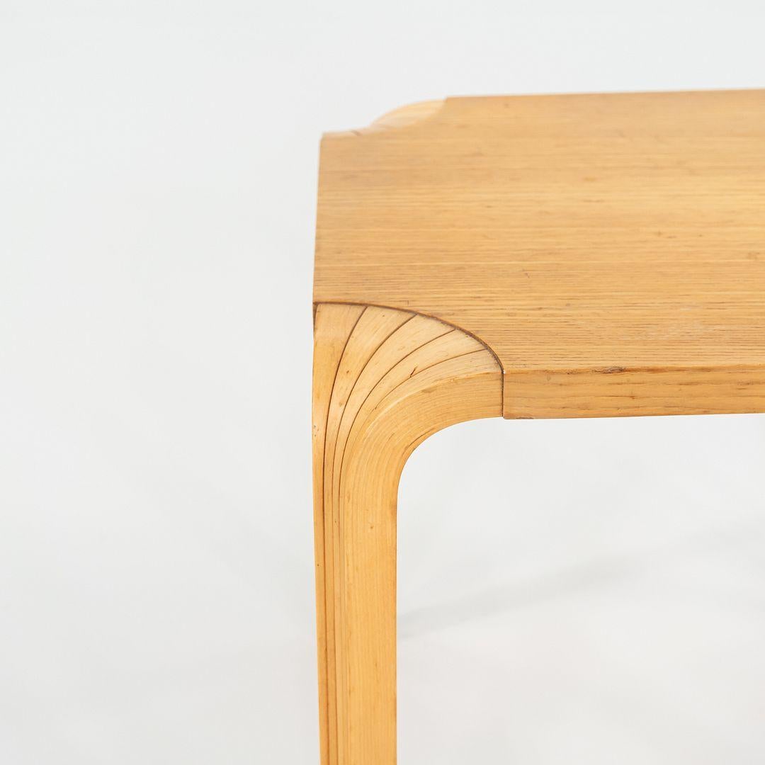 1950s Alvar and Aino Aalto X601 Fan Leg Side Table for Artek in Birch For Sale 3