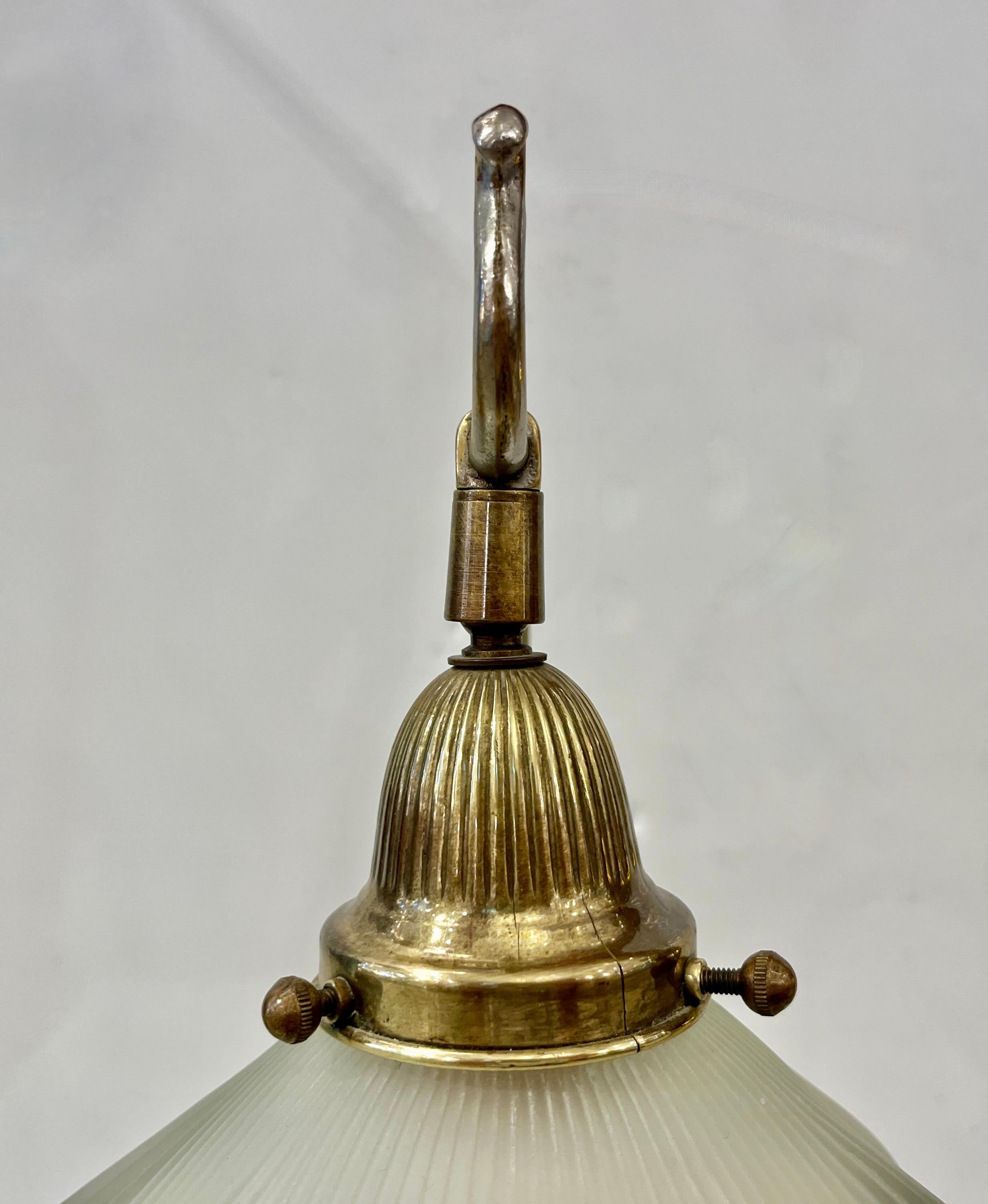 1950s American Art Deco Style Brass Table/Desk Lamp with Satin White Glass Shade For Sale 3