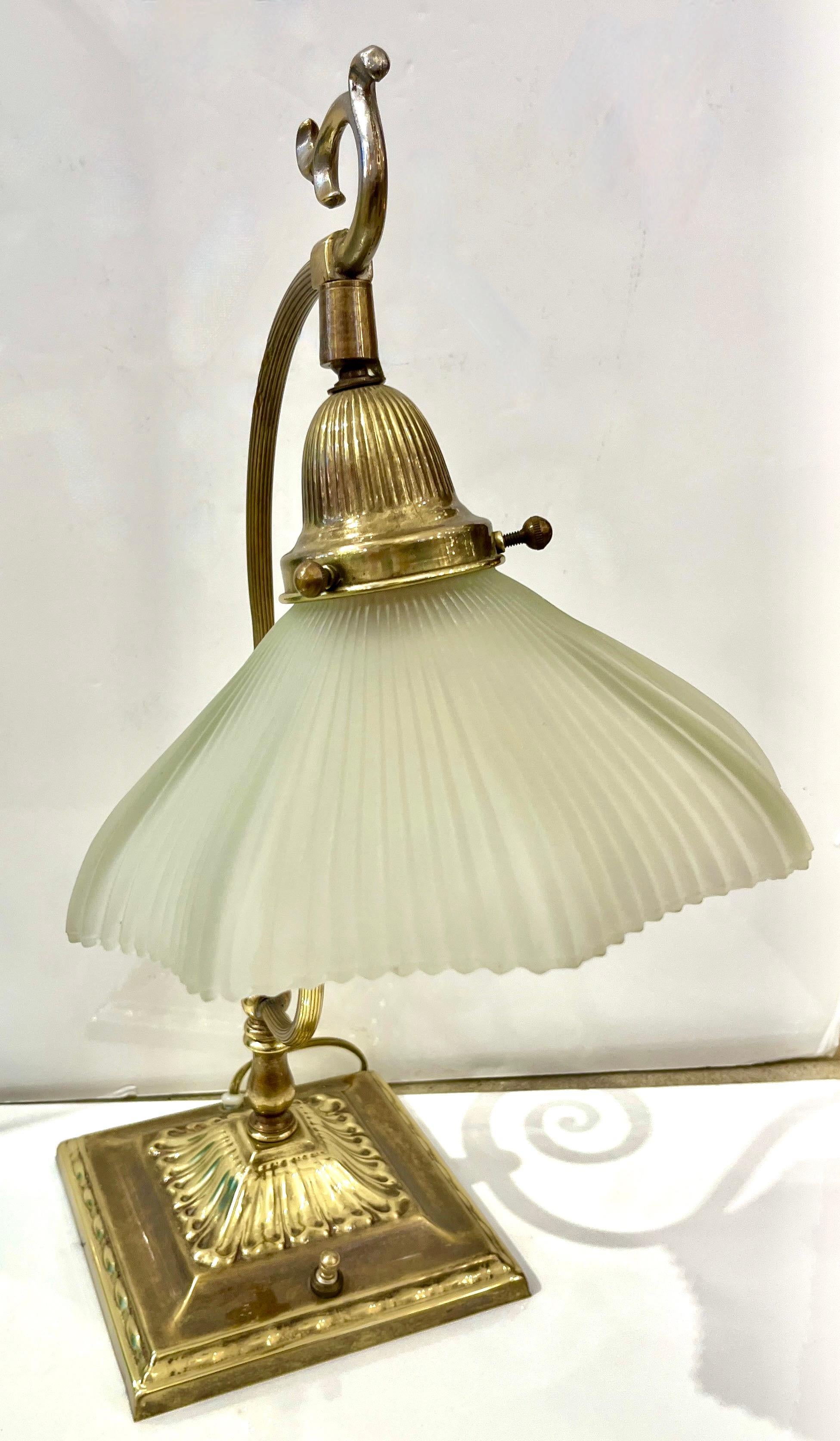 North American 1950s American Art Deco Style Brass Table/Desk Lamp with Satin White Glass Shade For Sale