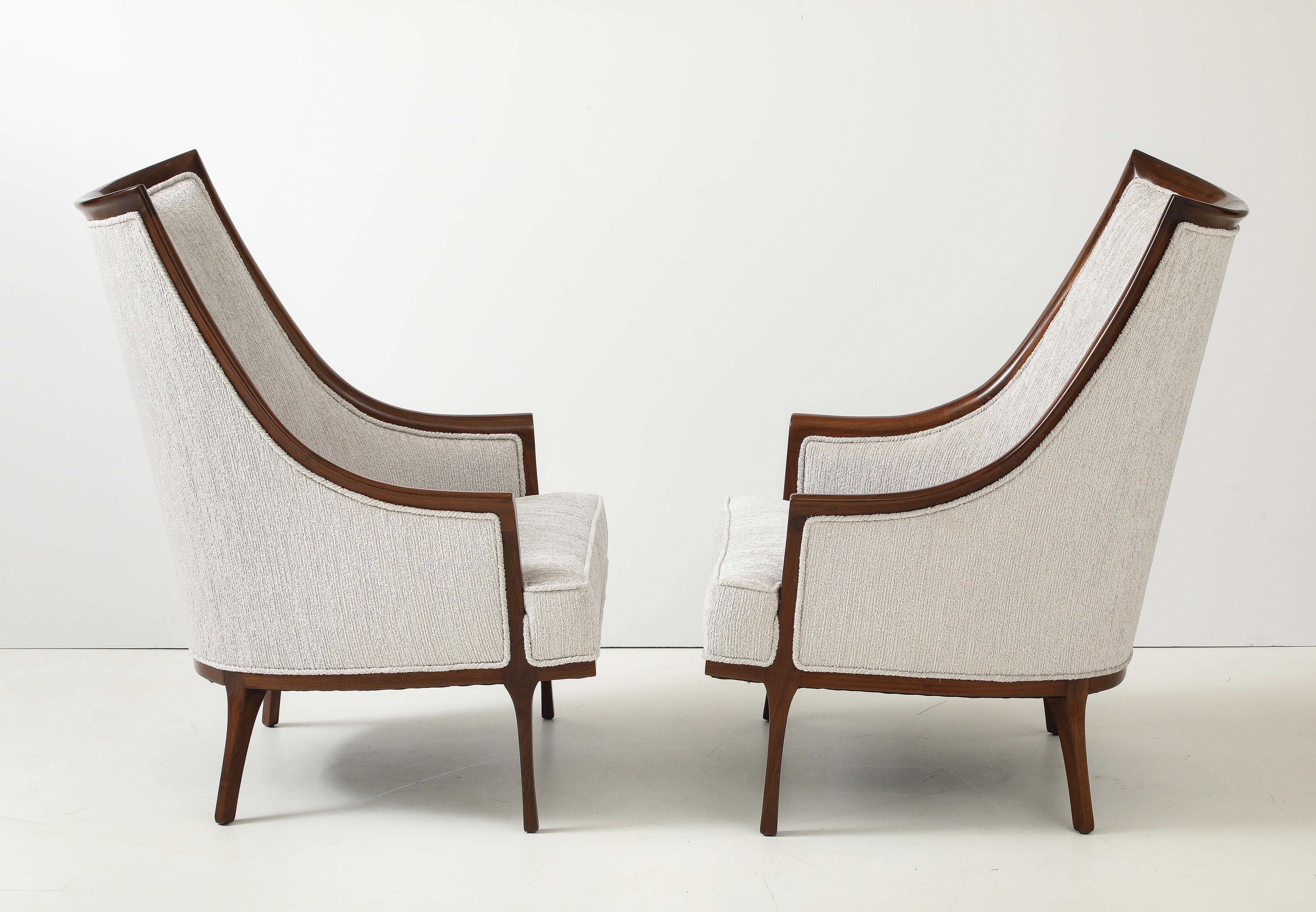 Poltrone scultoree in noce di design americano degli anni '50 in vendita 2
