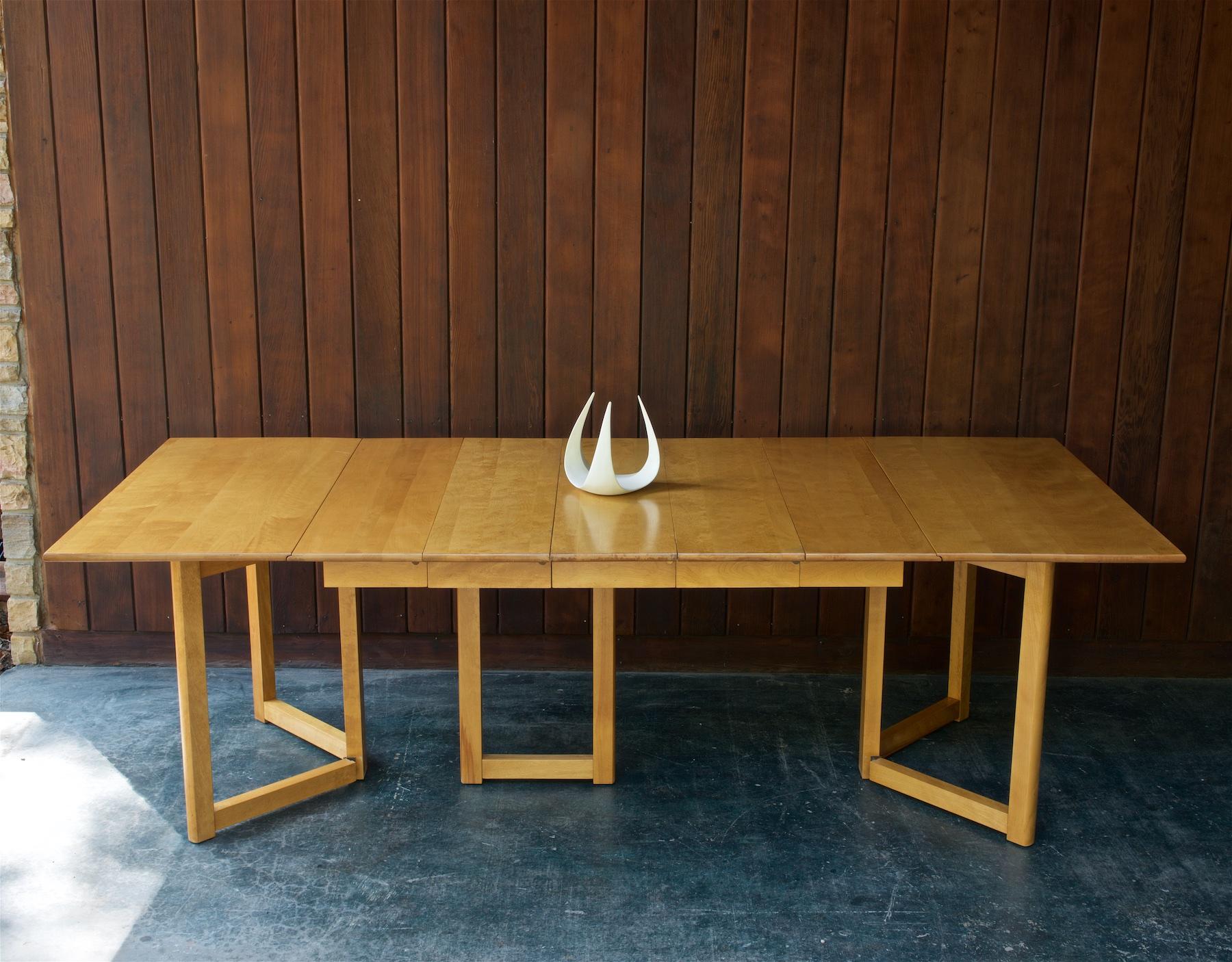 Américain Table de salle à manger américaine des années 1950 de style ferme, mi-siècle moderne, minimaliste et rustique