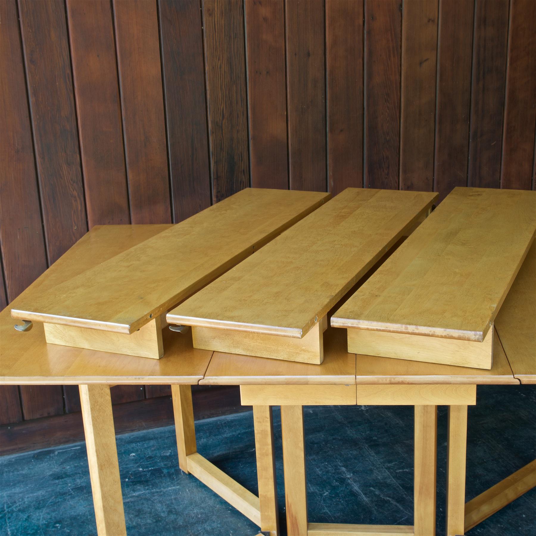 Érable Table de salle à manger américaine des années 1950 de style ferme, mi-siècle moderne, minimaliste et rustique