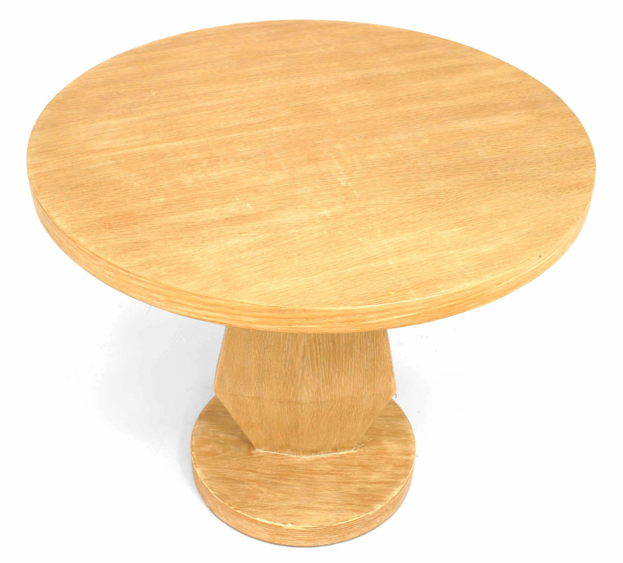Mid-Century Modern American Mid-Century Limewood Round End Table For Sale