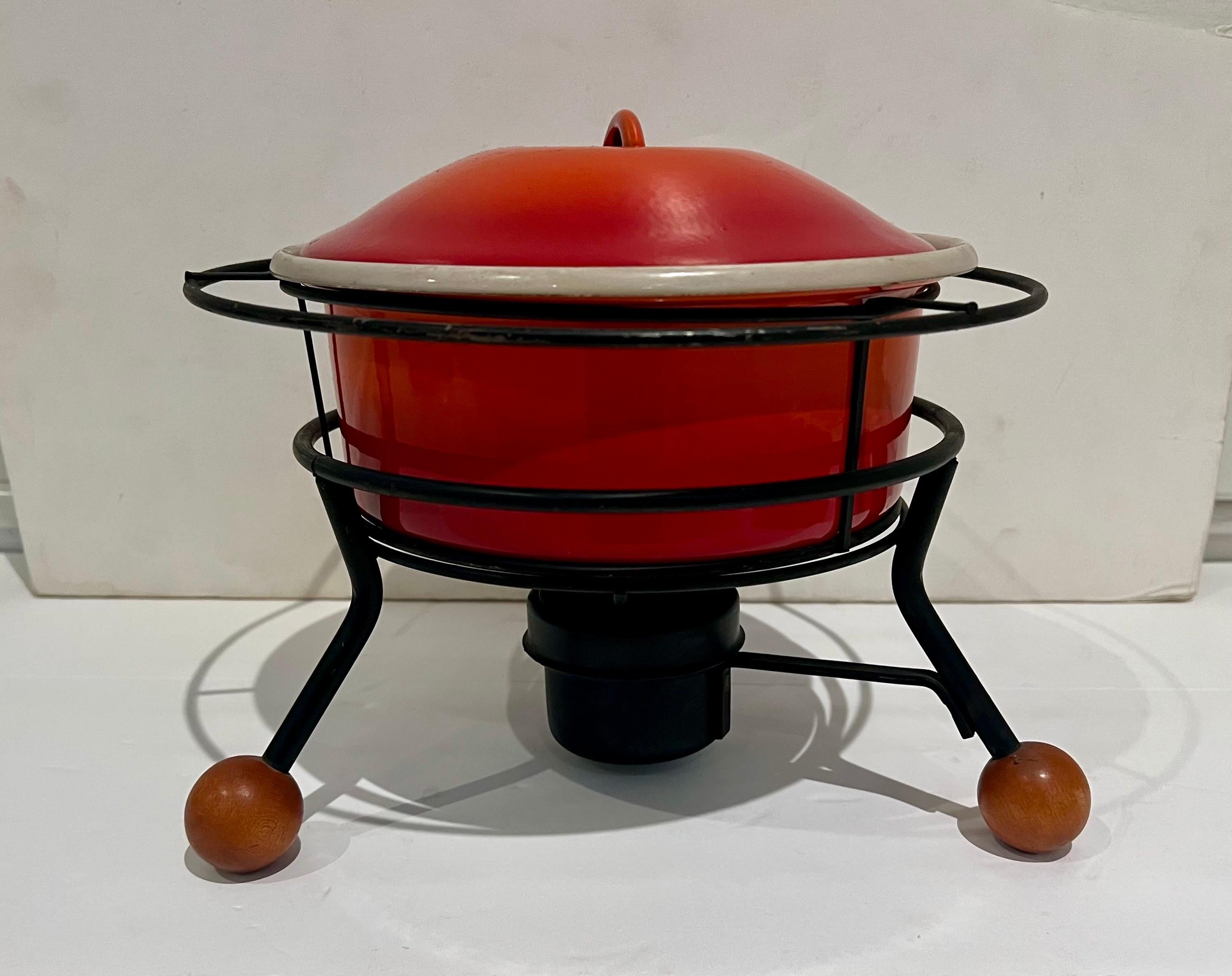 Enameled 1950's American Mid Century Atomic Age Rare Fondue Pot Casserole For Sale