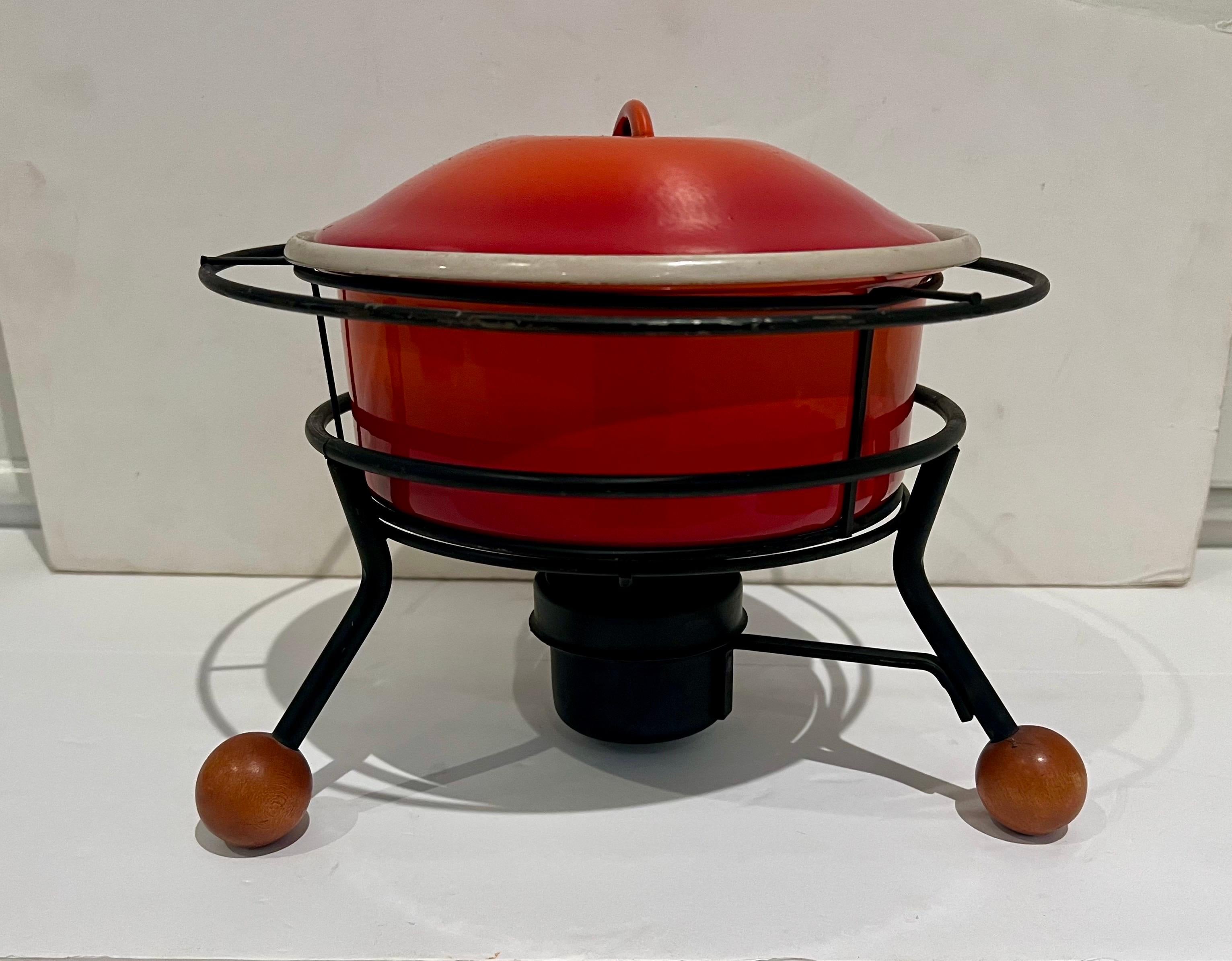 20th Century 1950's American Mid Century Atomic Age Rare Fondue Pot Casserole For Sale