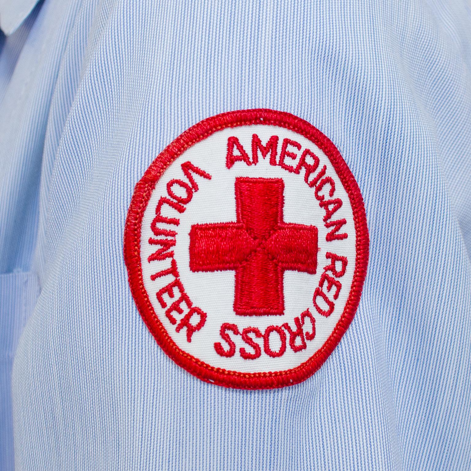 1950's American Red Cross Volunteer Uniform Mint Zustand im Angebot 2