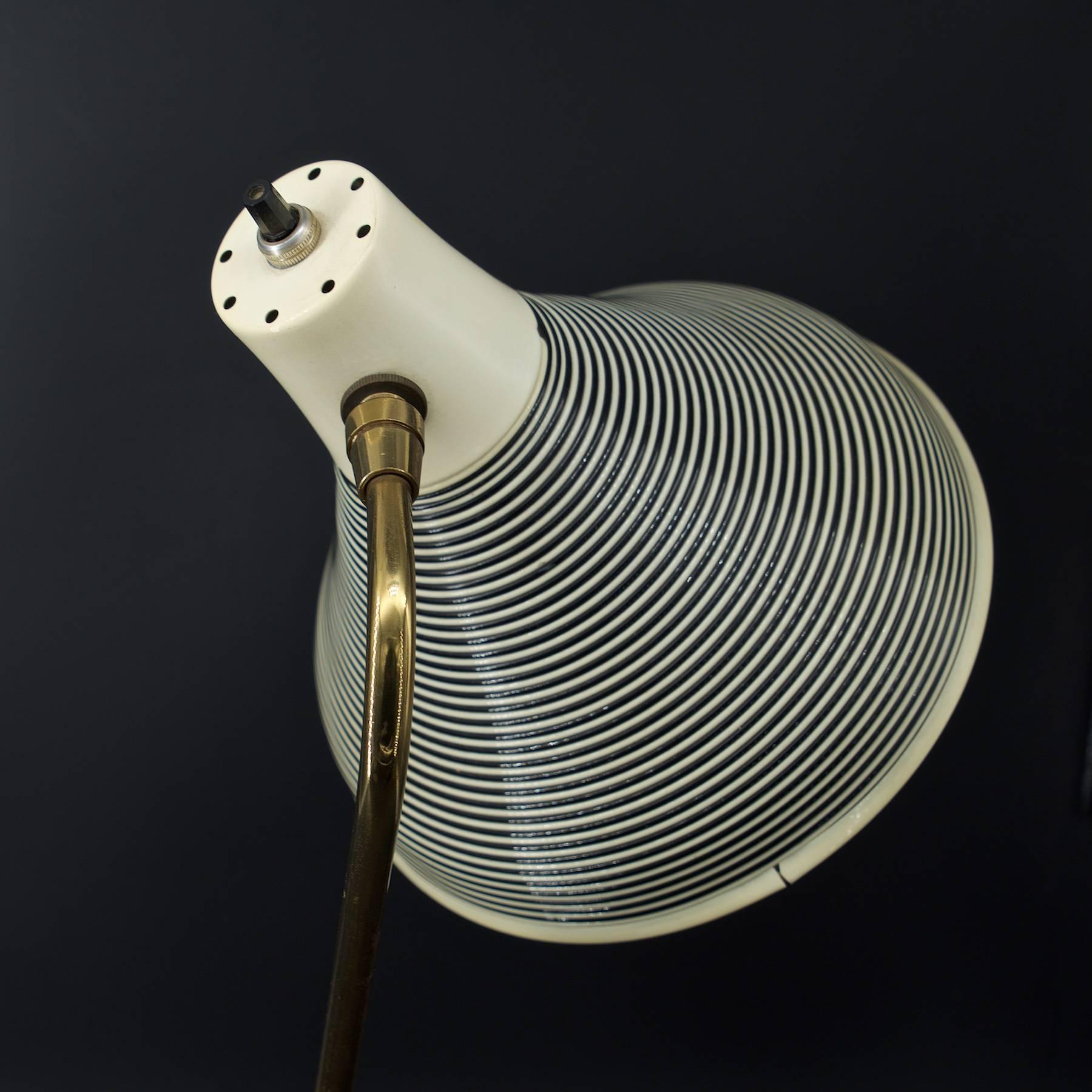 1950s American Studio Design Heifetz Rotoflex Desk Lamp Task Work In Excellent Condition In Hyattsville, MD