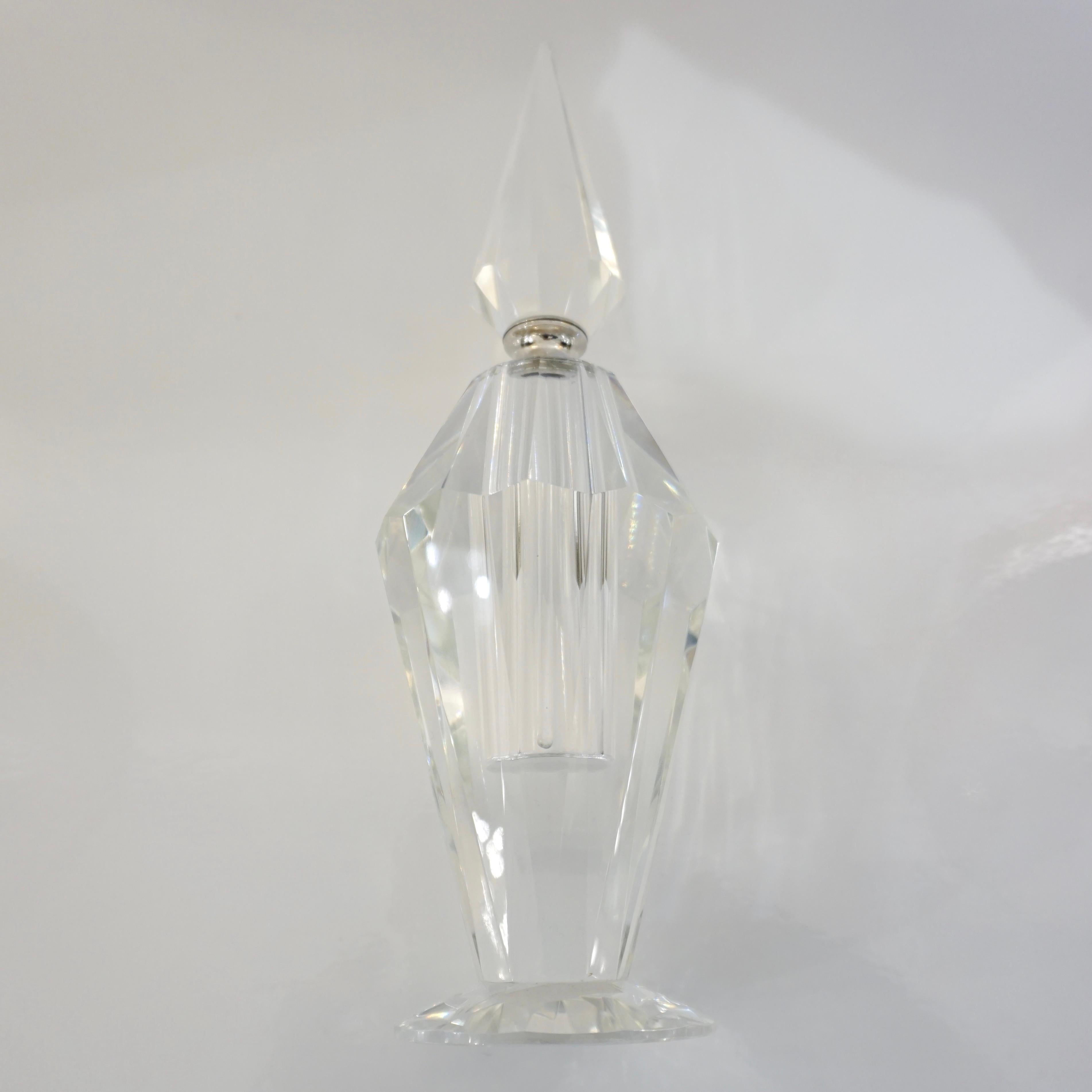 1950s American Vintage Diamond Cut Multi Faceted Tall Crystal Perfume Bottle For Sale 1