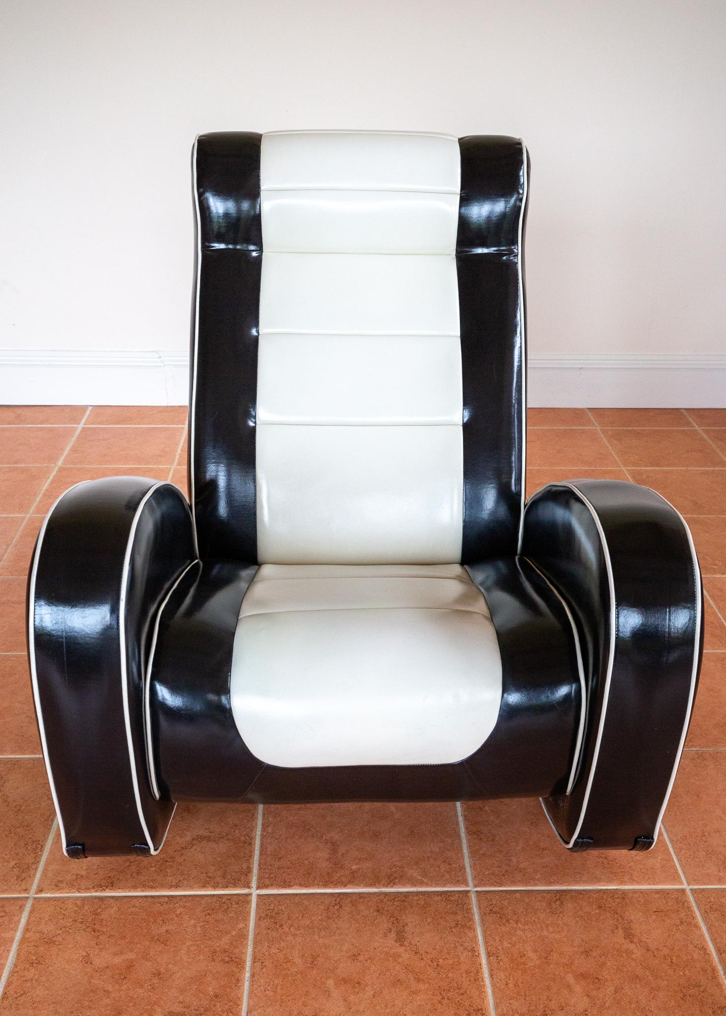 1950s Americana Style Rocking Chair Art Deco Lounge Chair Black White Armchair en venta 4