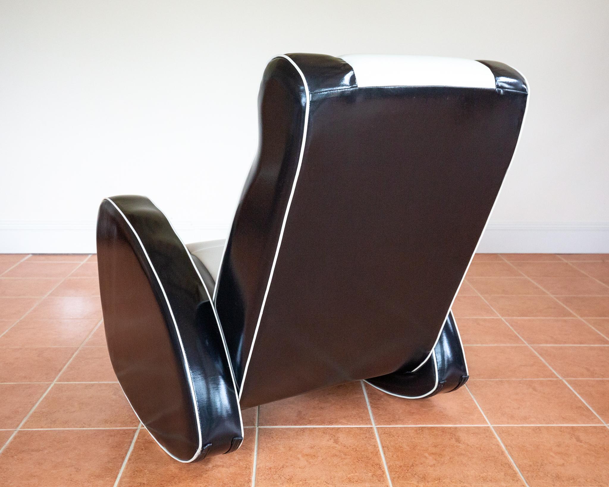 1950s Americana Style Rocking Chair Art Deco Lounge Chair Black White Armchair siglo XX en venta