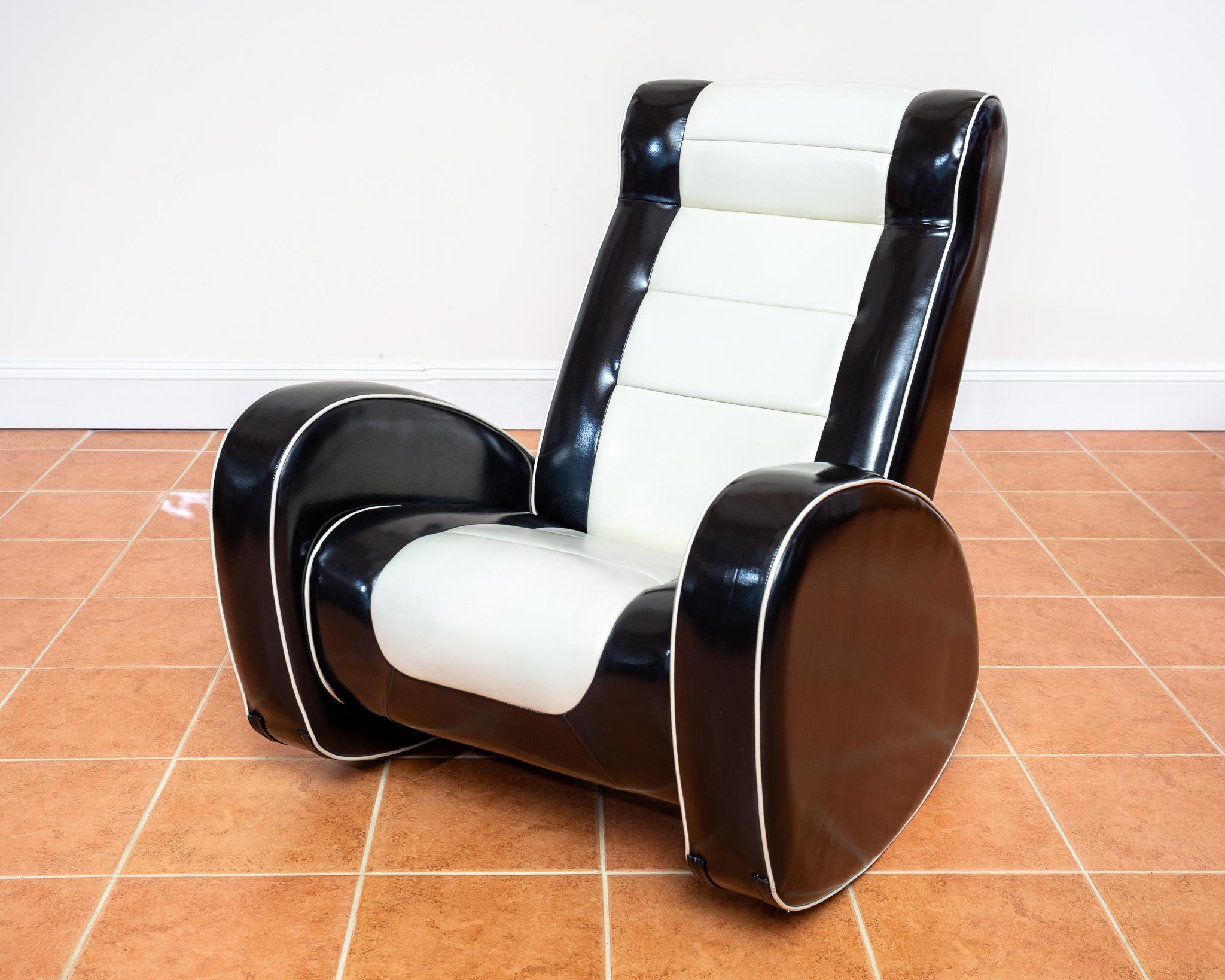 1950s Americana Style Rocking Chair Art Deco Lounge Chair Black White Armchair en venta 2