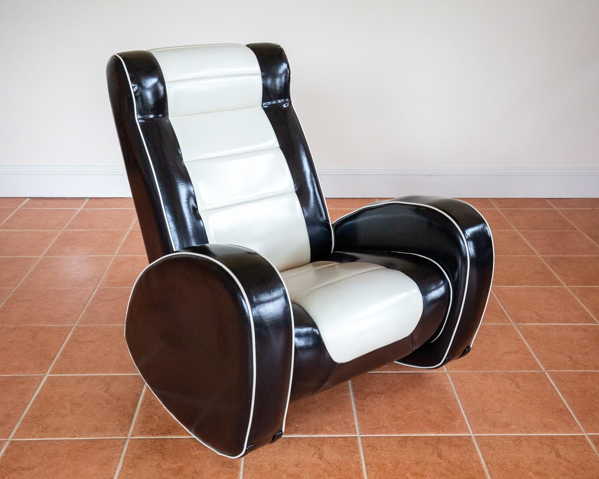 1950s Americana Style Rocking Chair Art Deco Lounge Chair Black White Armchair en venta 3