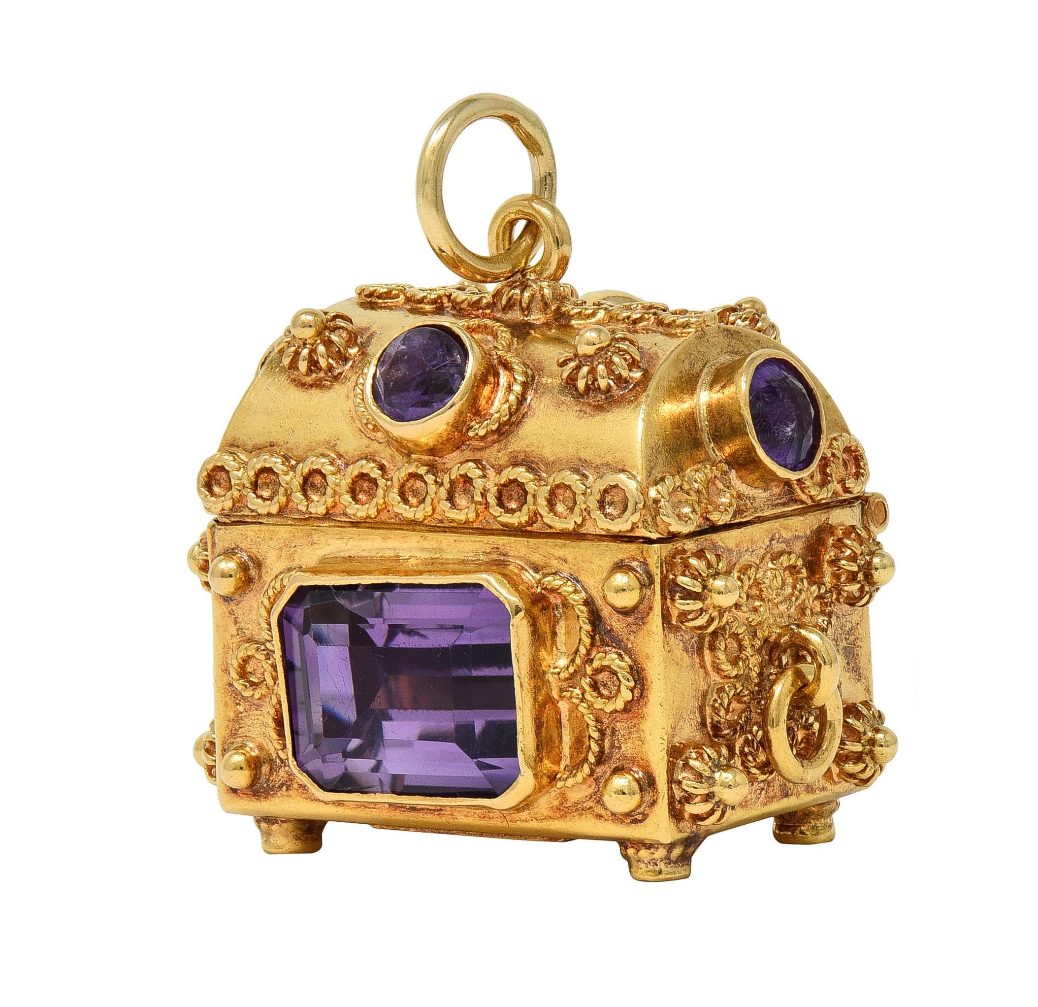 Modern 1950's Amethyst 18 Karat Yellow Gold Vintage Chest Pendant Charm For Sale