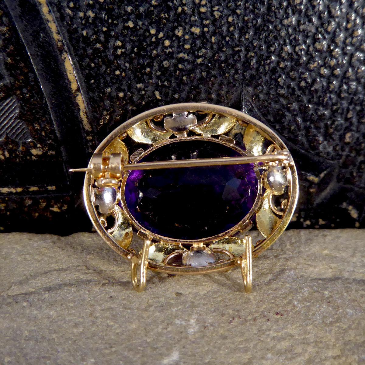 Oval Cut 1950's Amethyst and 14ct Tri-Gold Filigree Brooch and Pendant as Part of Suite For Sale