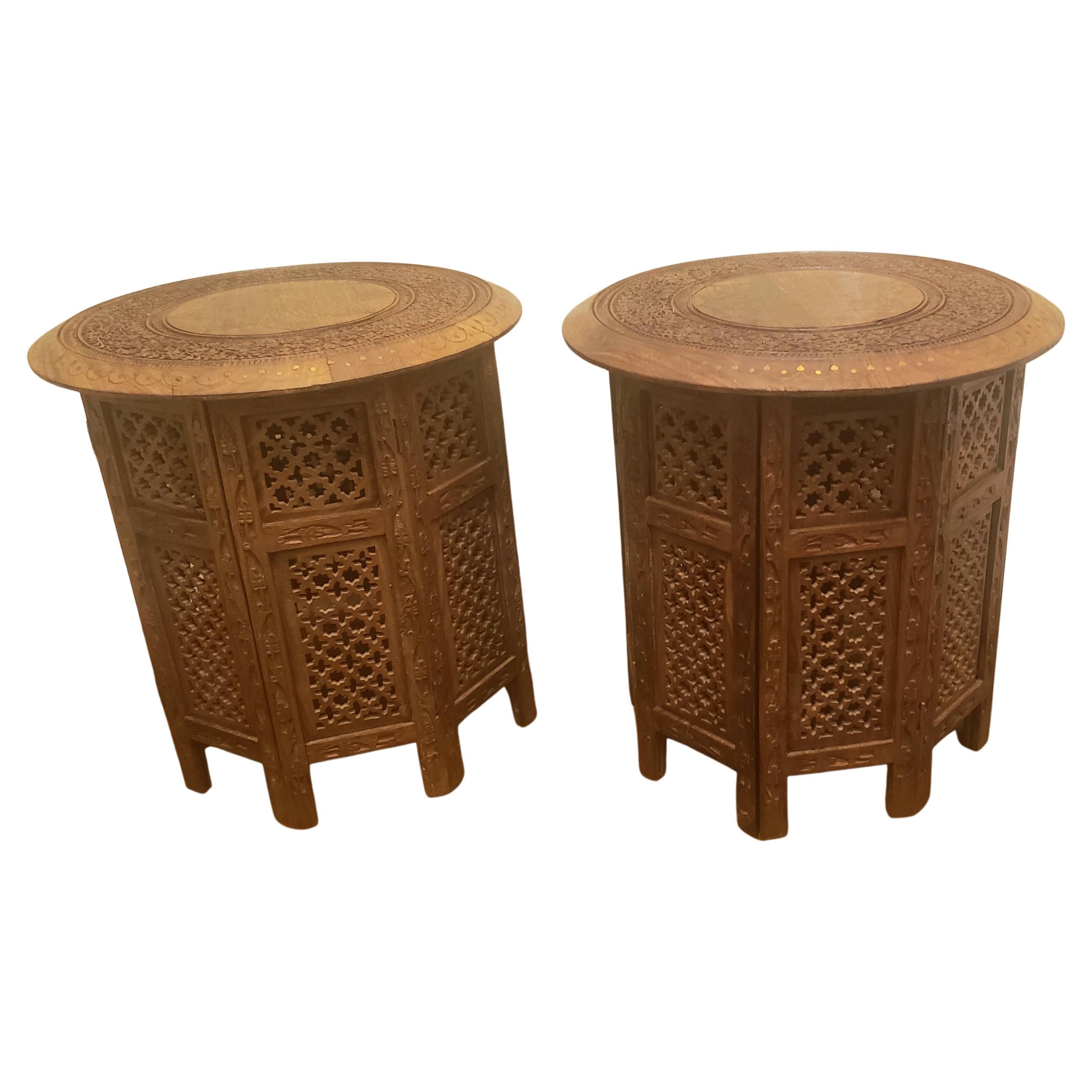 1950s Anglo-Indian Octagonal Carved Teak Collapsible Side Table with Brass Inlay For Sale