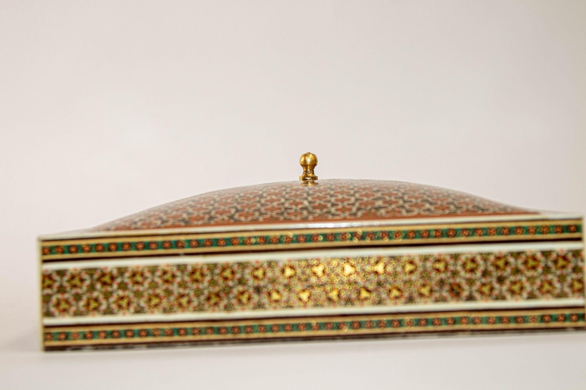 1950s Anglo Indian Style Micro Mosaic Inlaid Jewelry Box For Sale 7