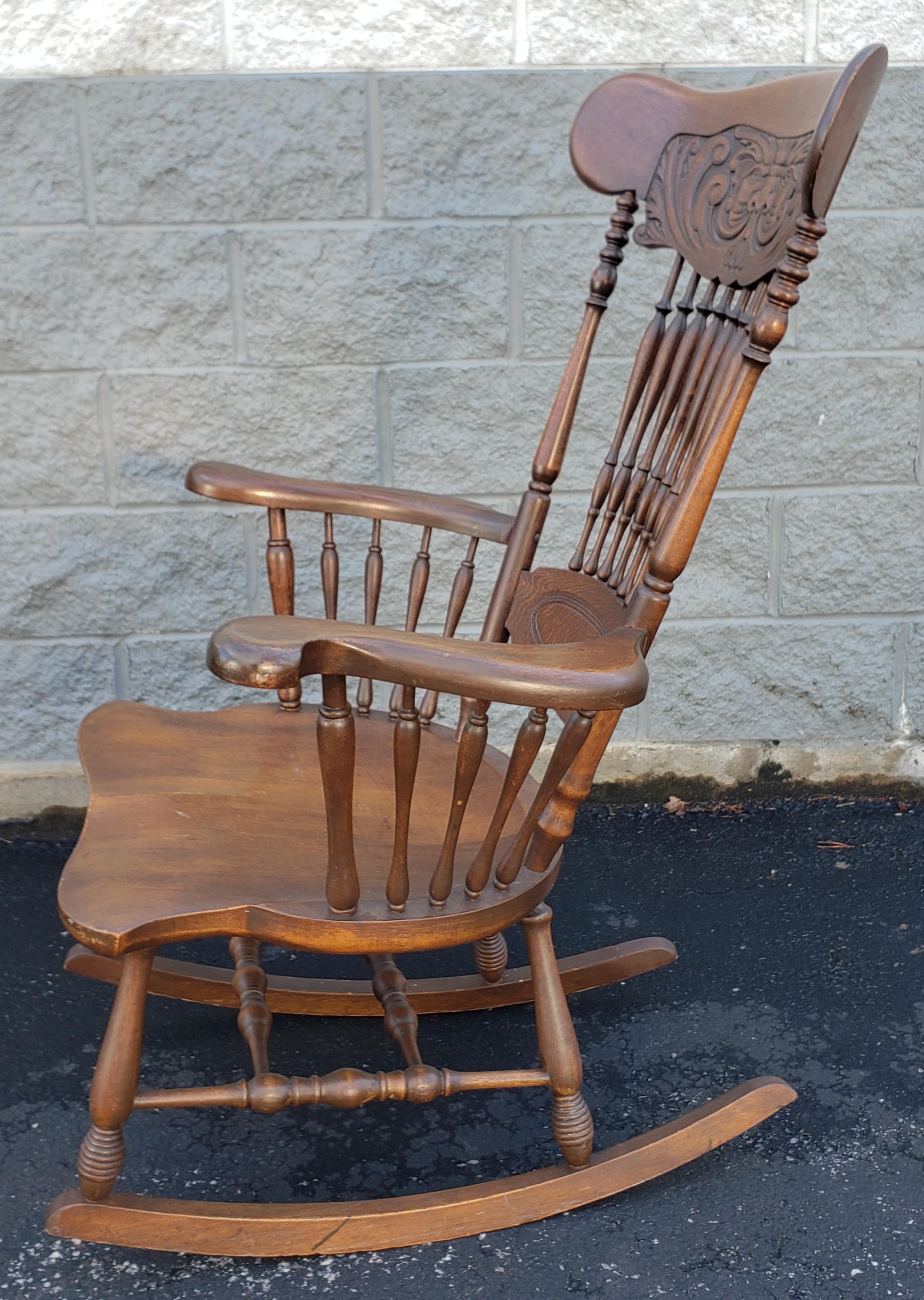 1950s Anglo Inglo-Indian Carved Walnut Rocking Chairs In Good Condition For Sale In Germantown, MD
