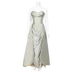 Anne Verdi Couture 1950 - Robe à jupe en soie bleu glacier avec bustier froncé