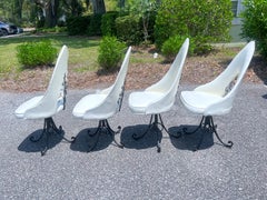 1950s Antarenni Kitchen Table and Chairs, a Set of 5