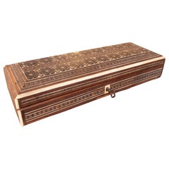 Boîte à documents ancienne des années 1950, avec marqueterie orientale en bois
