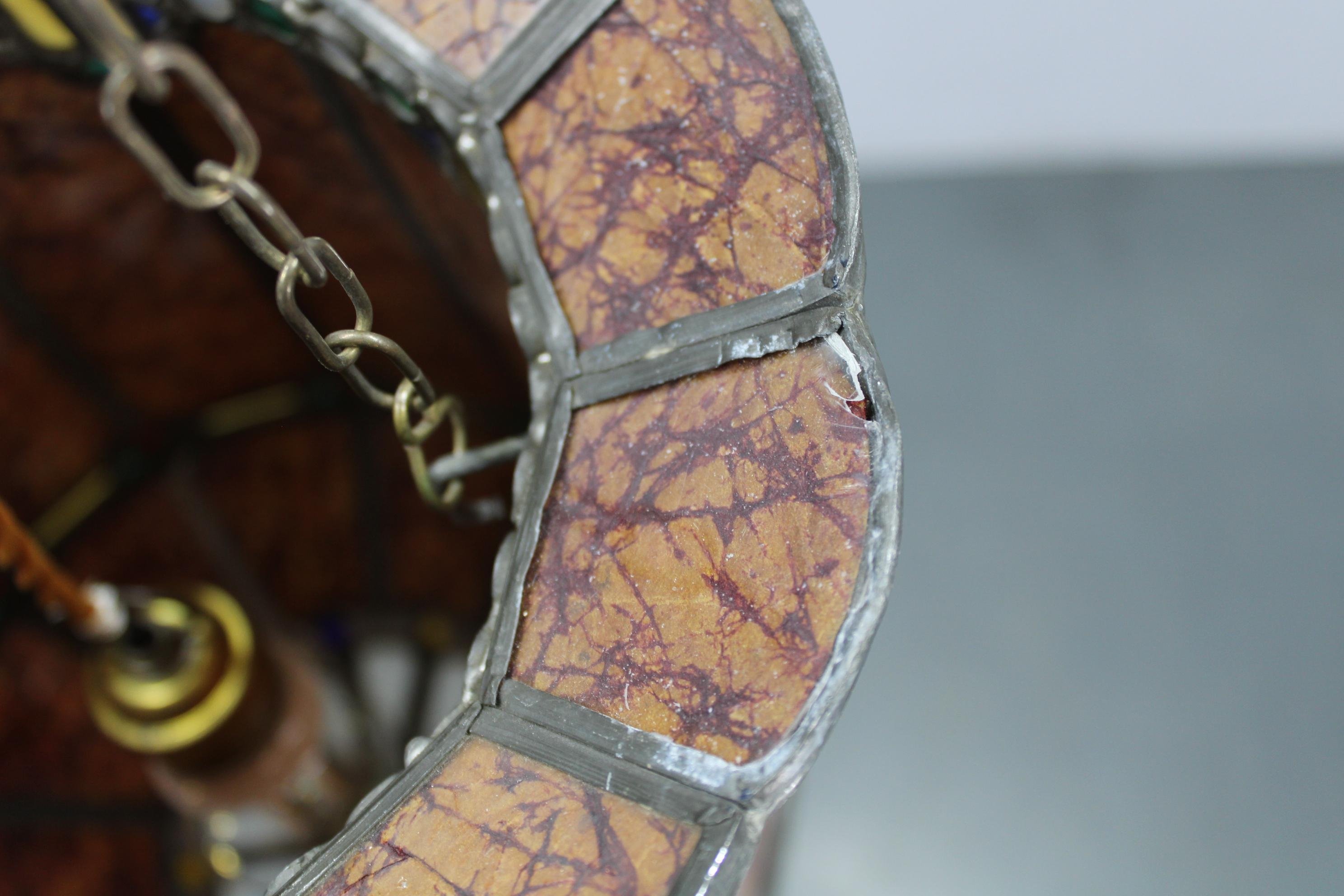 Lampada a sospensione in vetro antico degli anni '50 in stile Tiffany in vendita 5