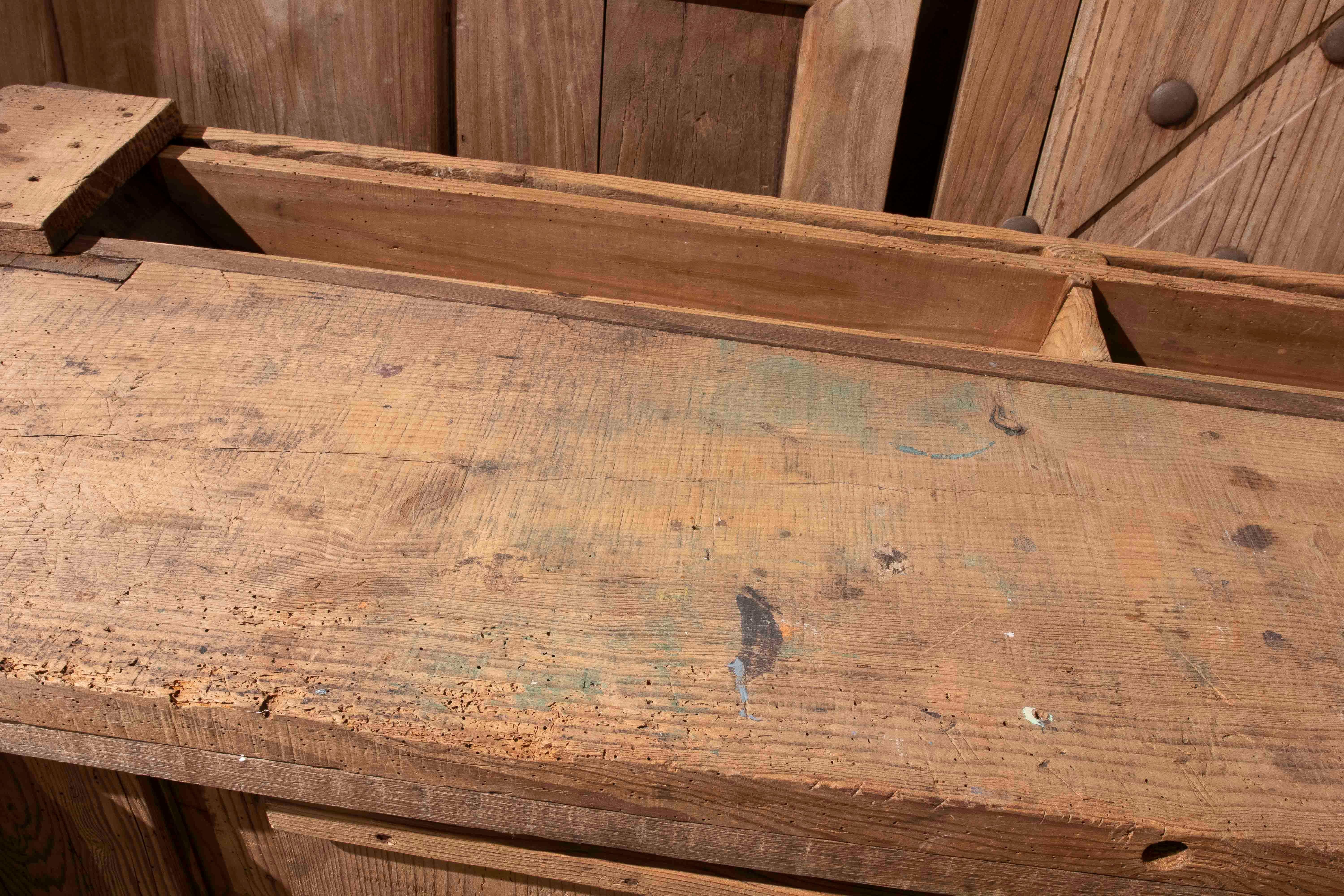 Etabli de menuisier en bois ancien des années 1950 en vente 1