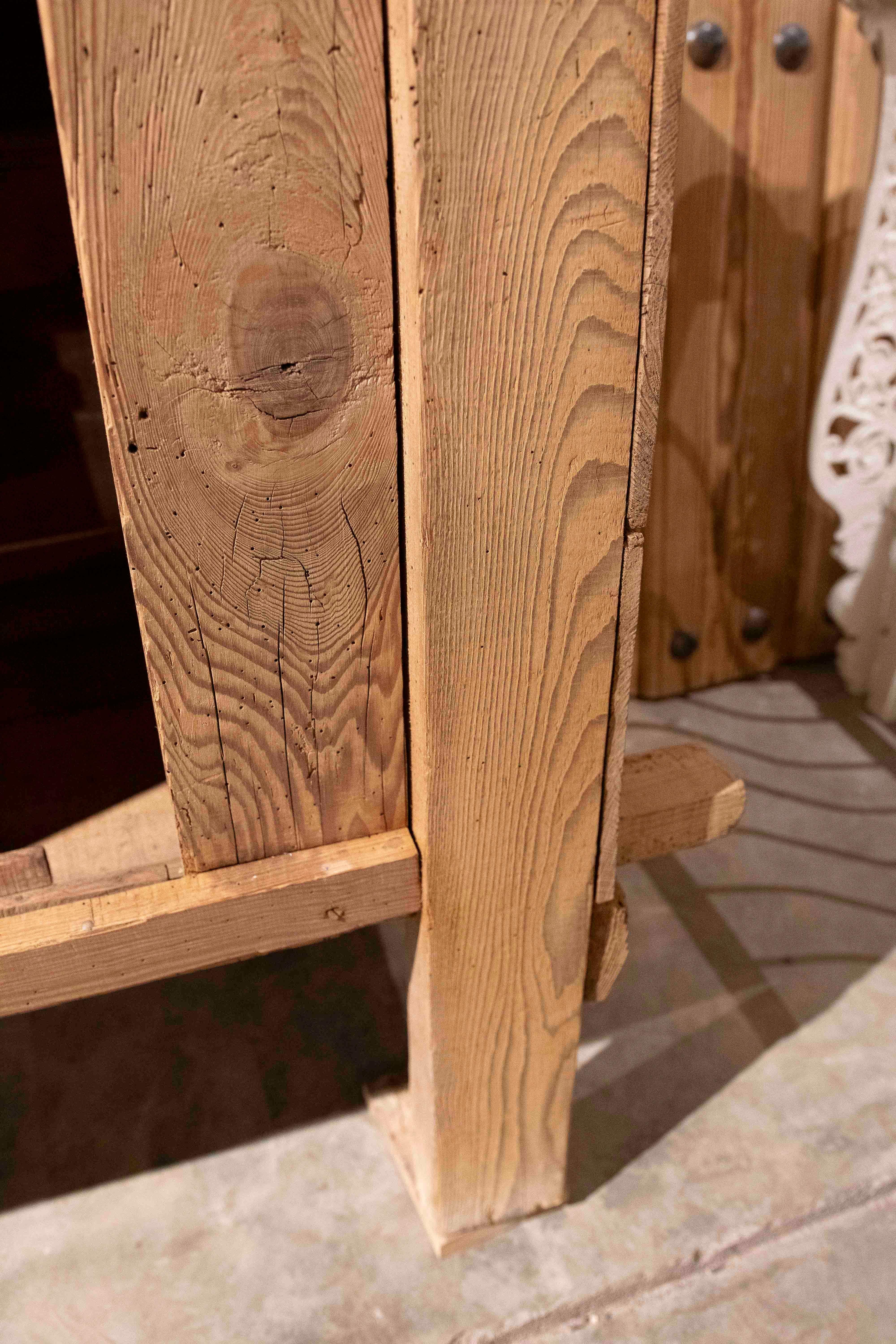 Etabli de menuisier en bois ancien des années 1950 en vente 3