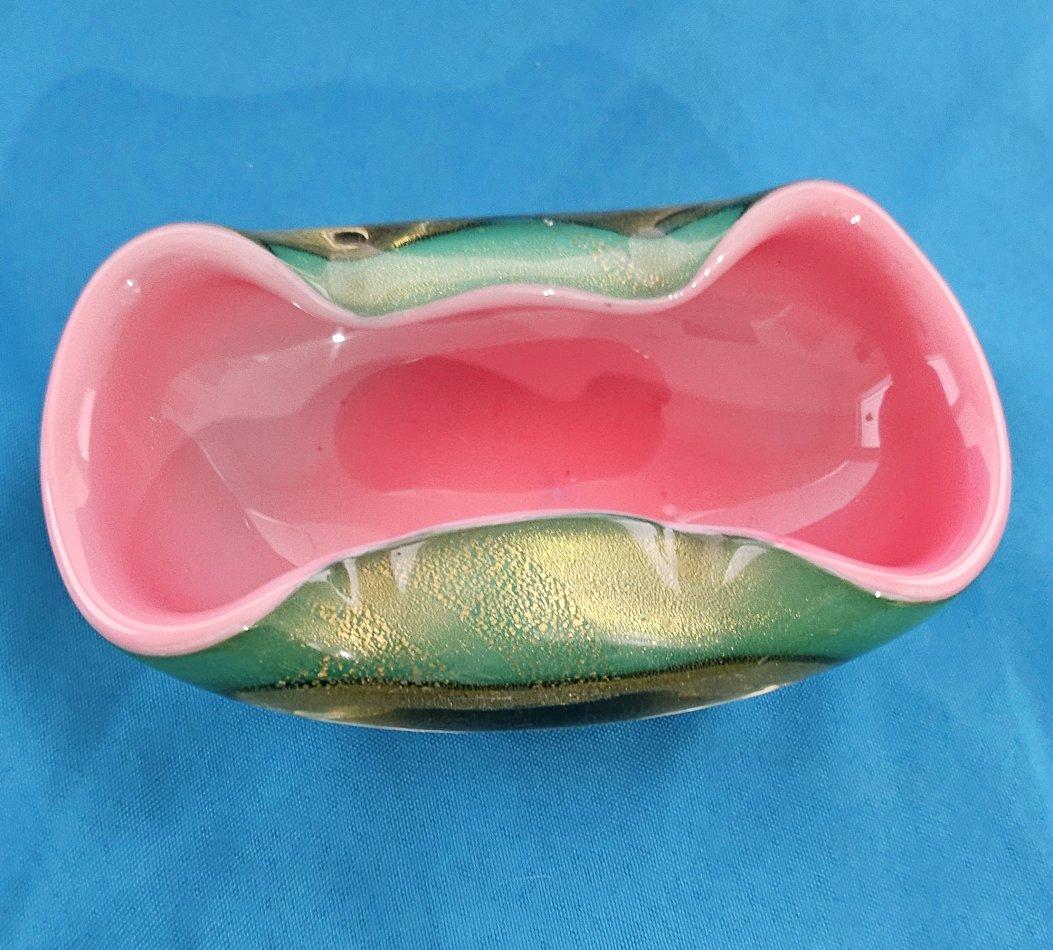 Altro Ciotola in vetro di Murano del 1950 Archimede Seguso Pink & Greene con foglie d'oro/Polveri in vendita