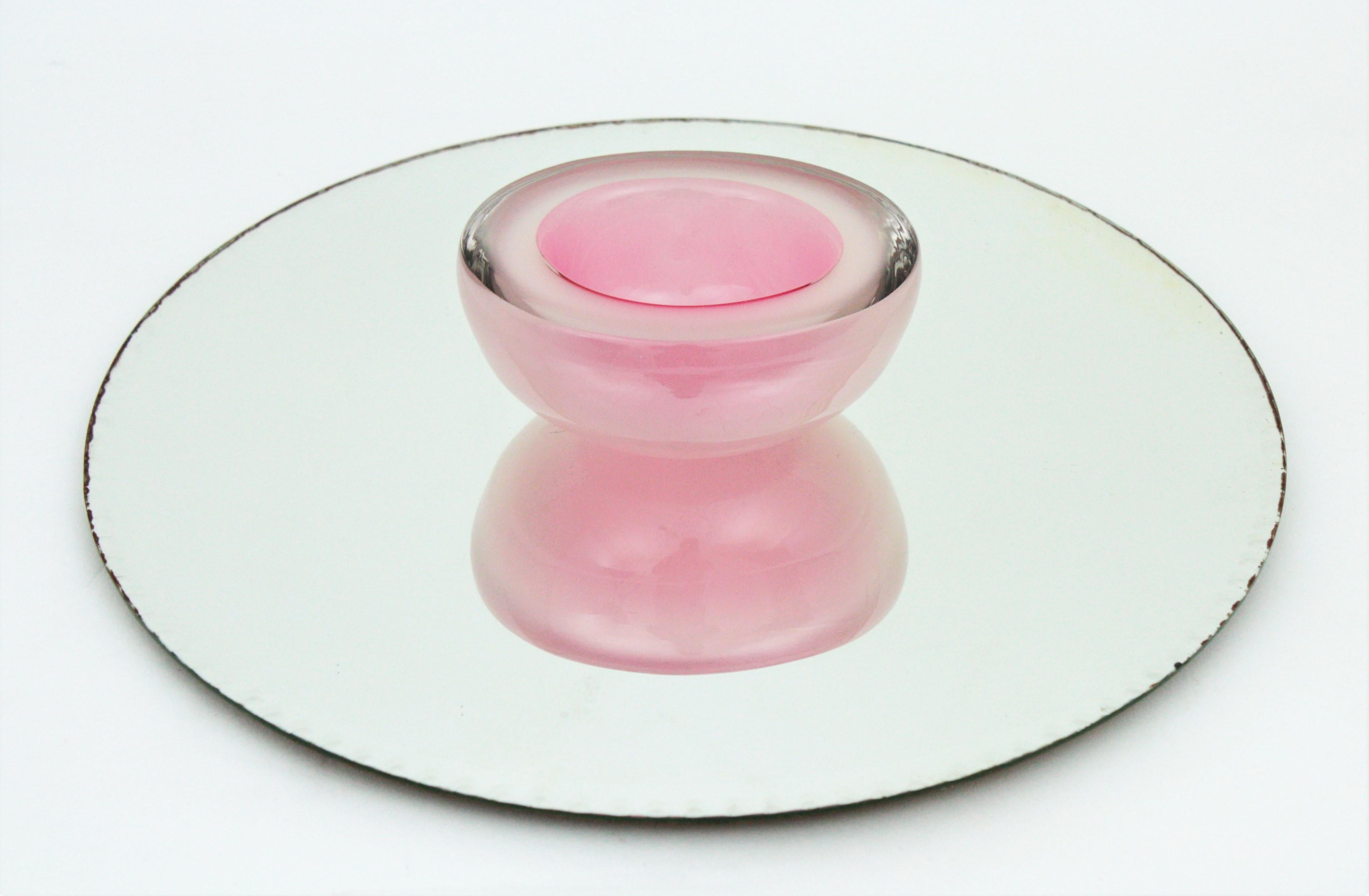 Mid-Century Modern Archimede Seguso Murano Opal Pink White Alabastro Oval Geode Art Glass Bowl