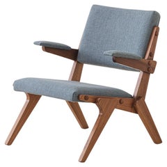 1950s Armchair by Fábrica de Móveis Pau Brasil, Brazilian Mid-century Modern