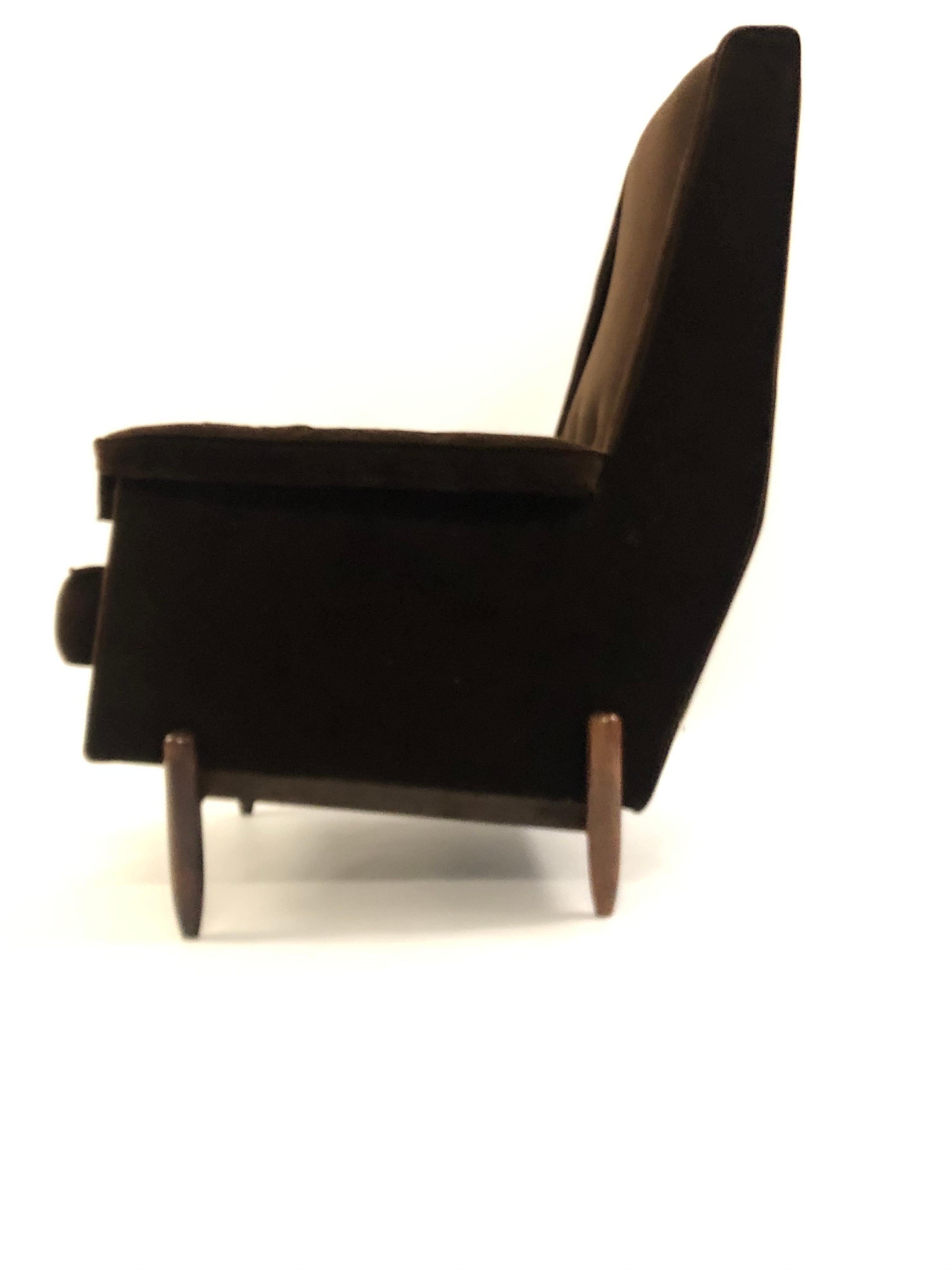 1950s Armchair Designed by Celina Zilberberg for Celina Decorações, Brazil For Sale 1