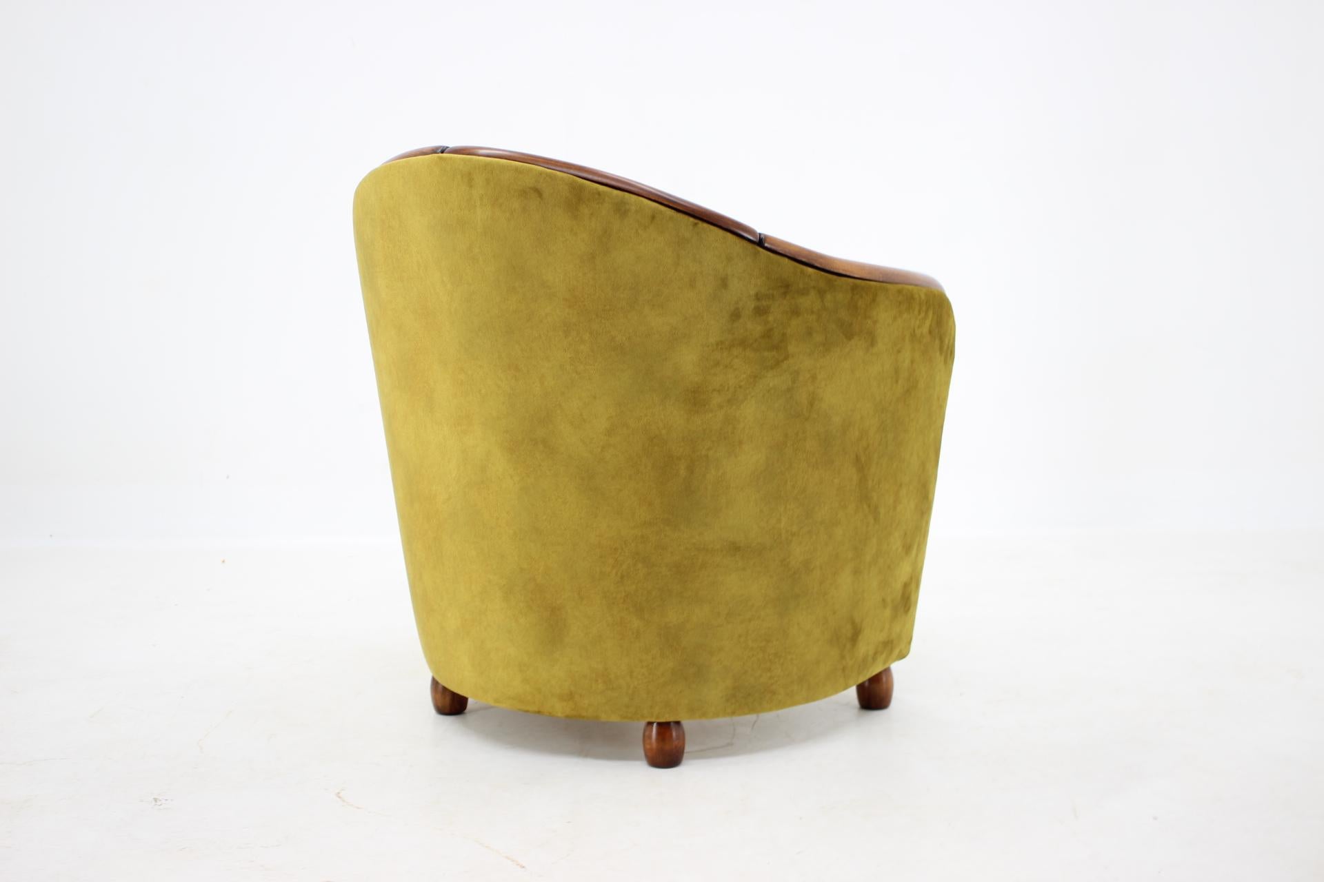 Mid-Century Modern 1950s Armchair in Gio Ponti Style, Italy