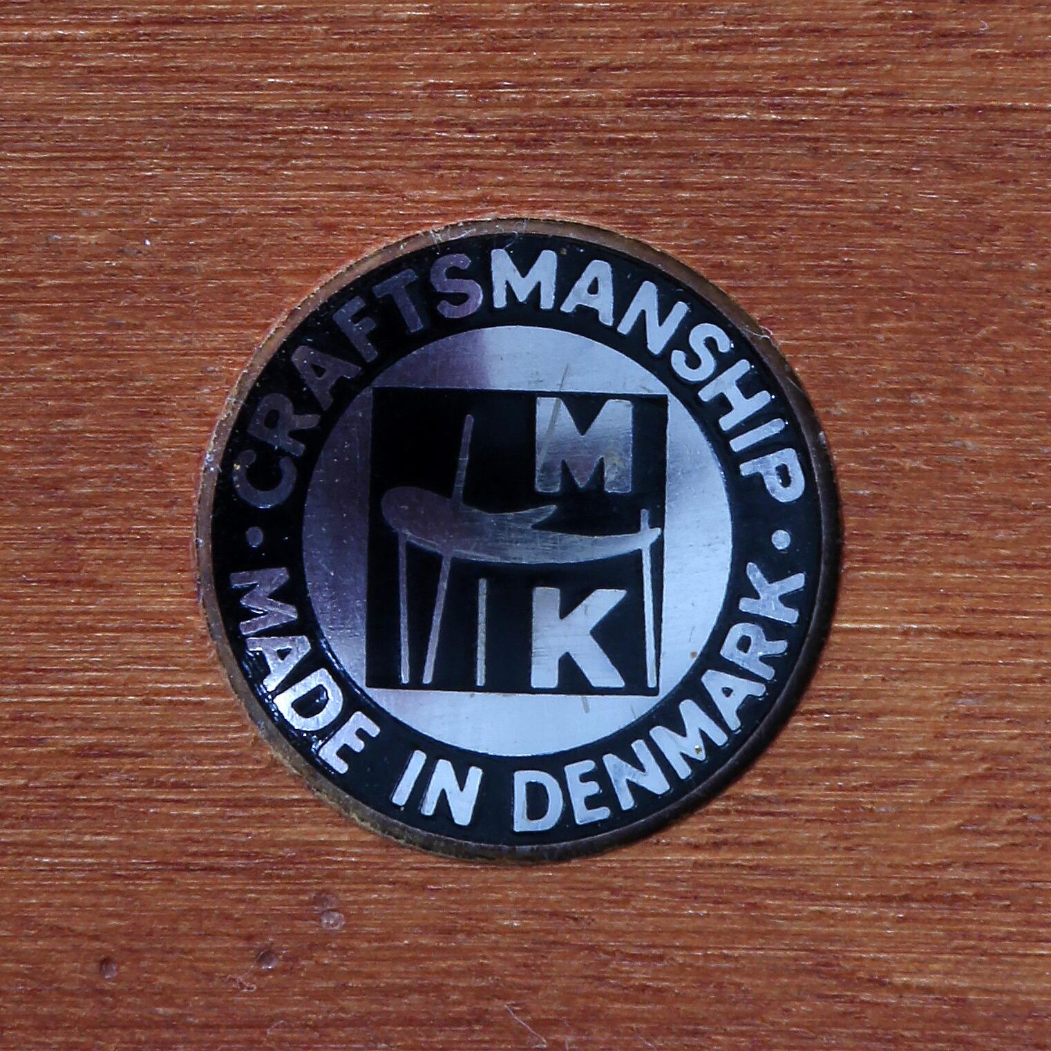 1950er Arne Hovmand-Olsen Beistelltischpaar aus Teakholz (Dänisch) im Angebot