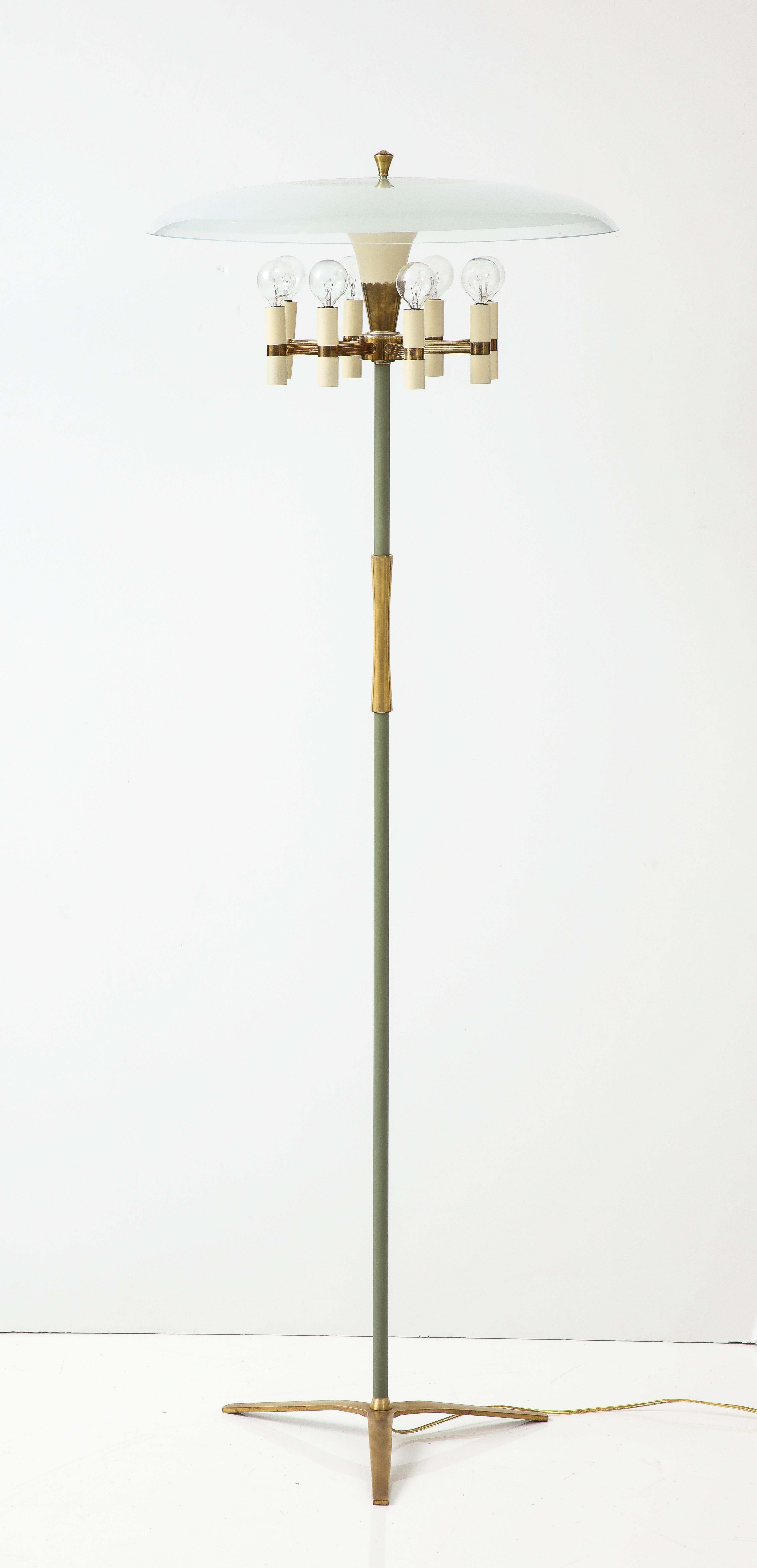 1950s Arredoluce Style Mid-Century Modern Brass Floor Lamp For Sale 5