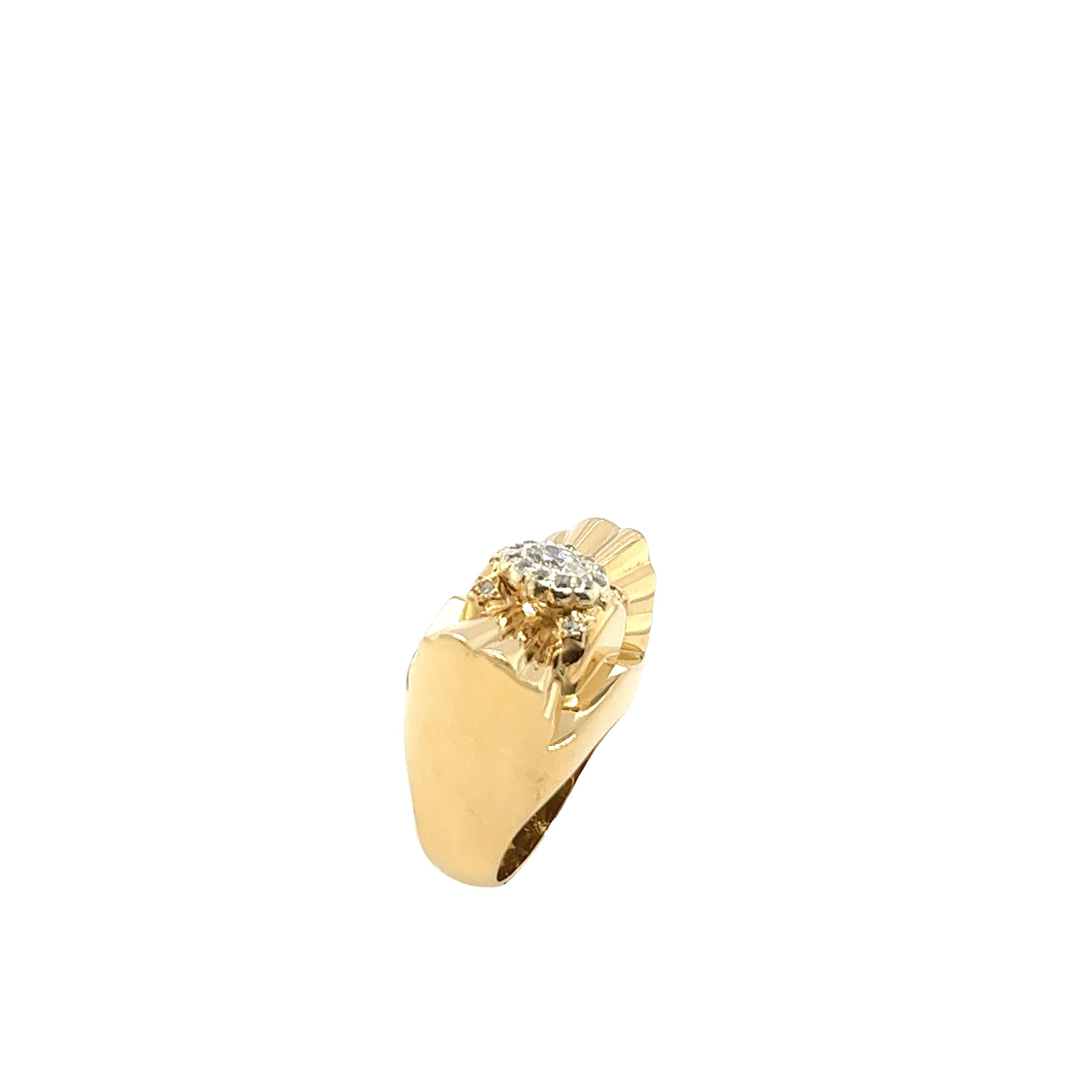 Women's 1950's Art Deco 14ct Yellow Gold Fan Shape Ring Set With Victorian Cut Diamond